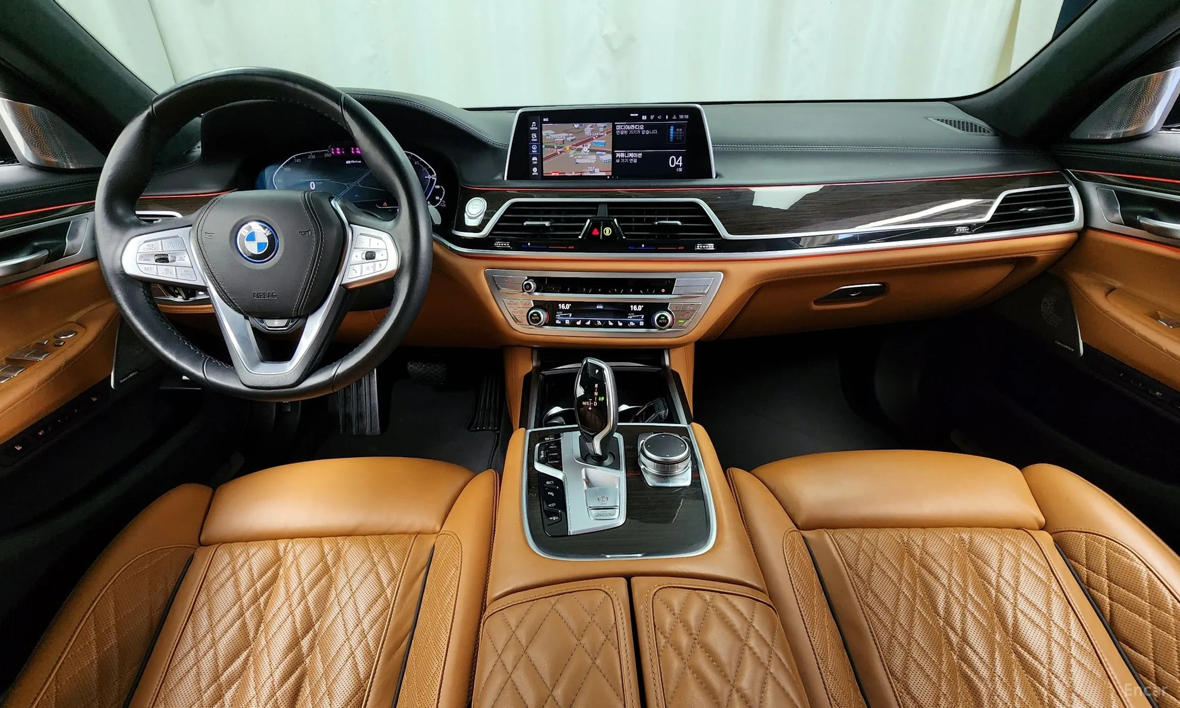 BMW 7 Series (G11) превью 4