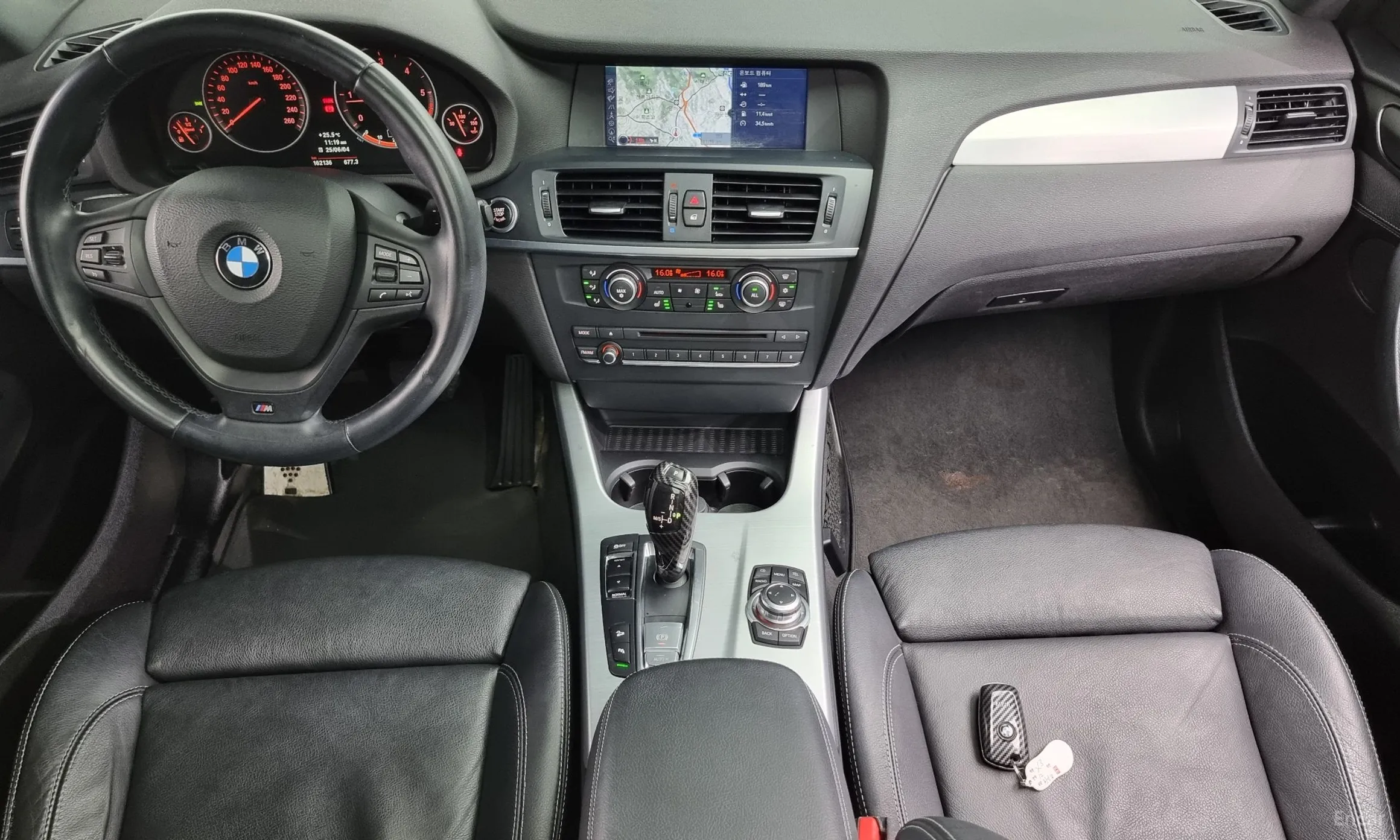 BMW X3 (F25) превью 4