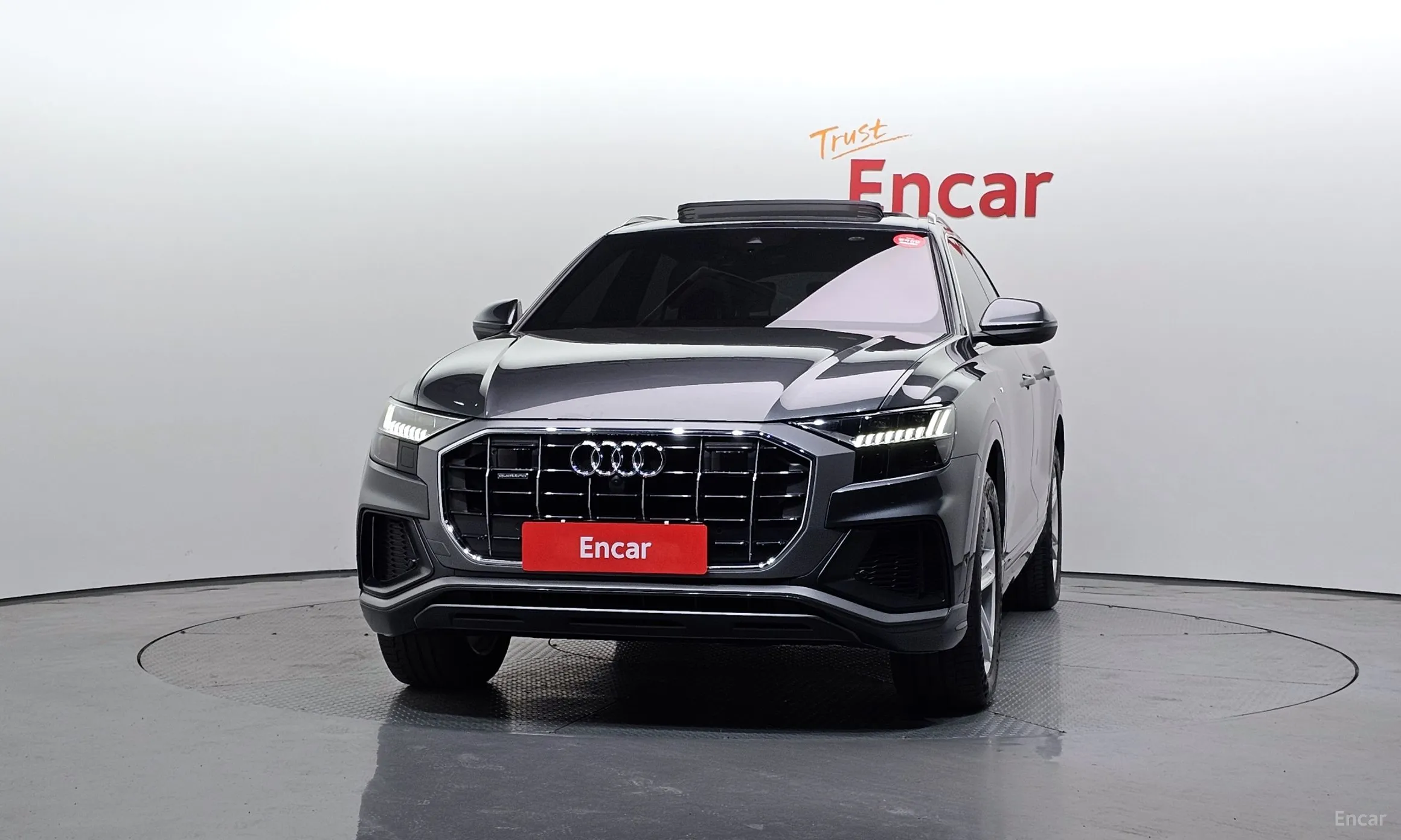 Audi Q8 (4M)