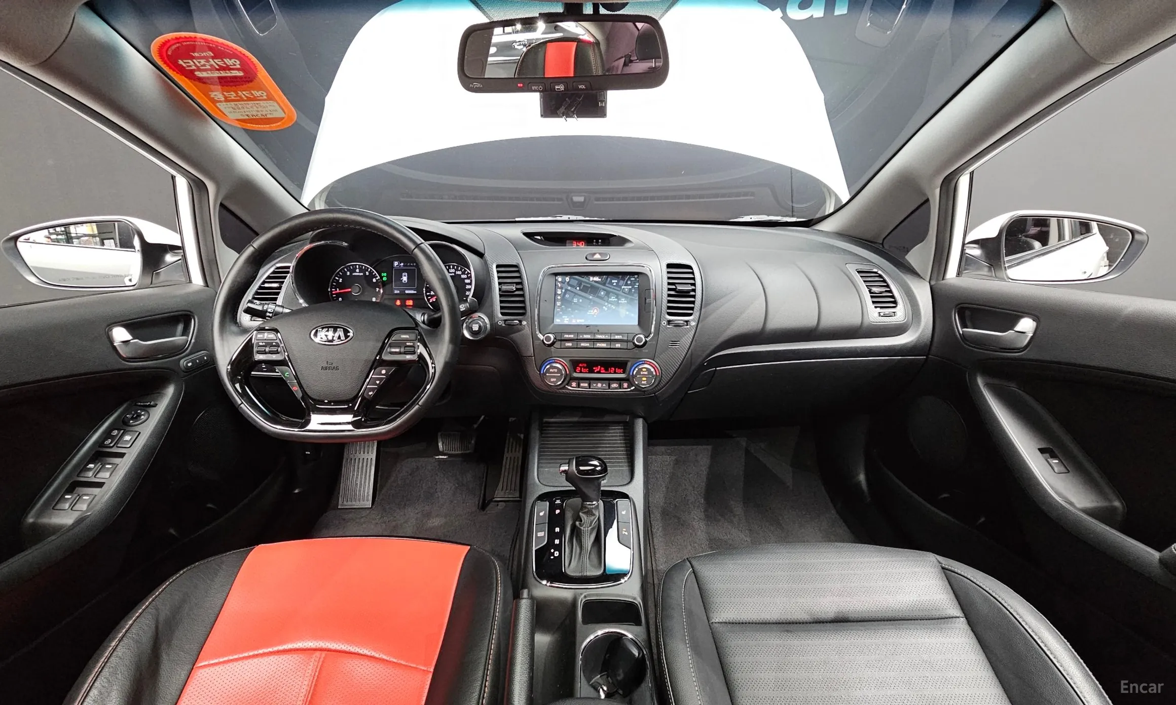 Kia K3 превью 4