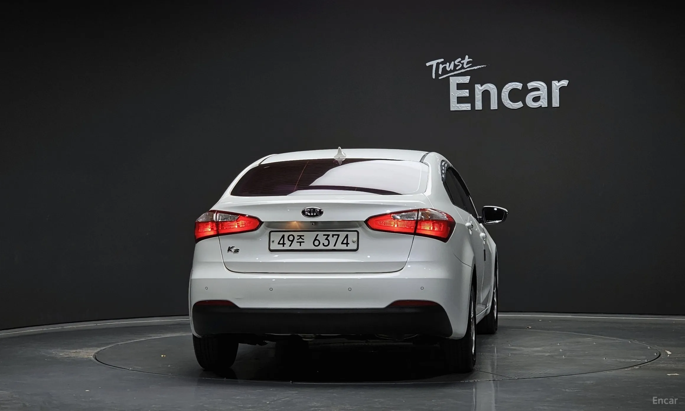 Kia K3 превью 3