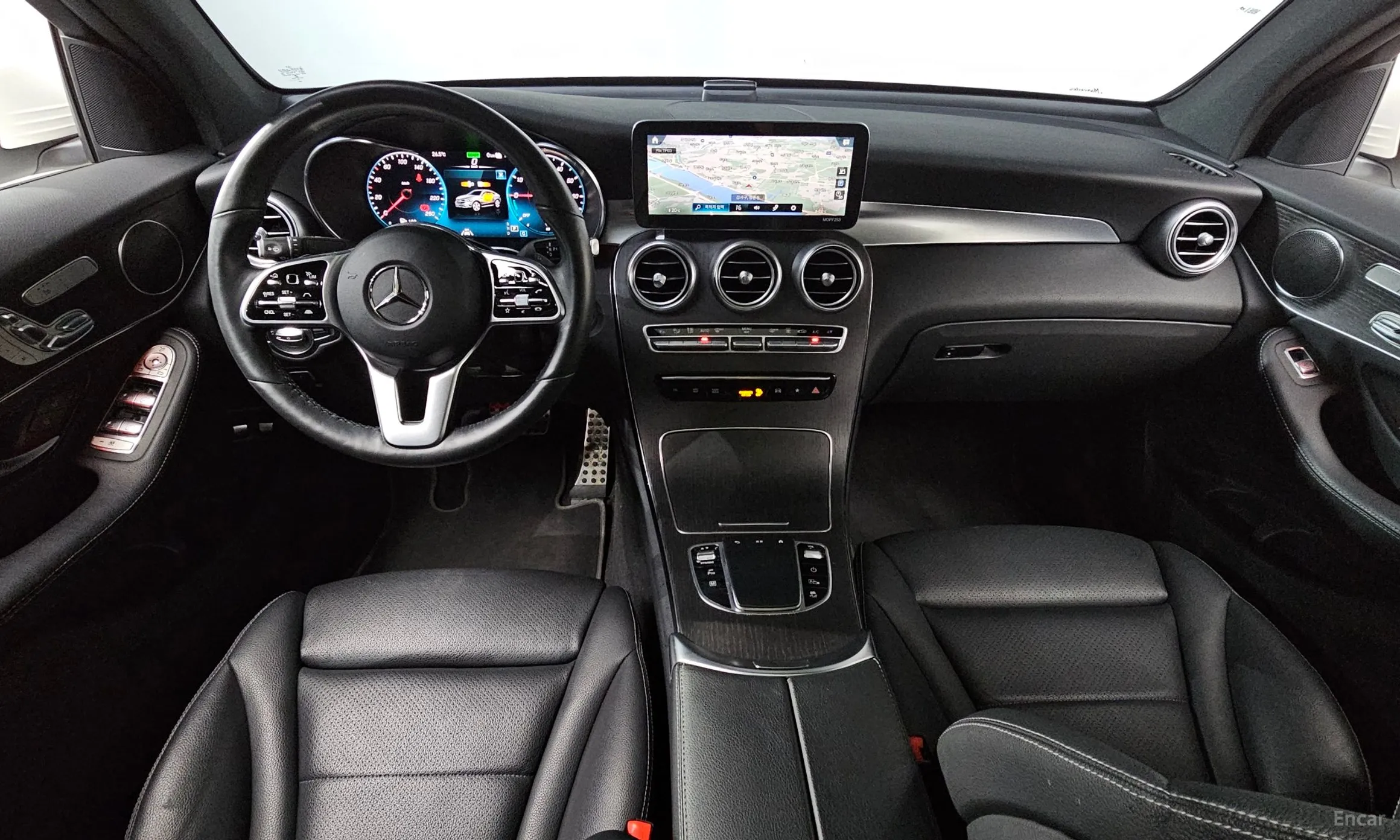 Mercedes Benz GLC-Class X253 превью 4