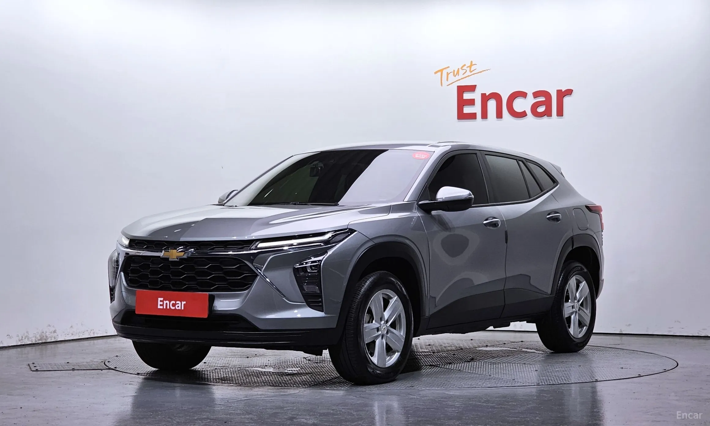 Trax Crossover
