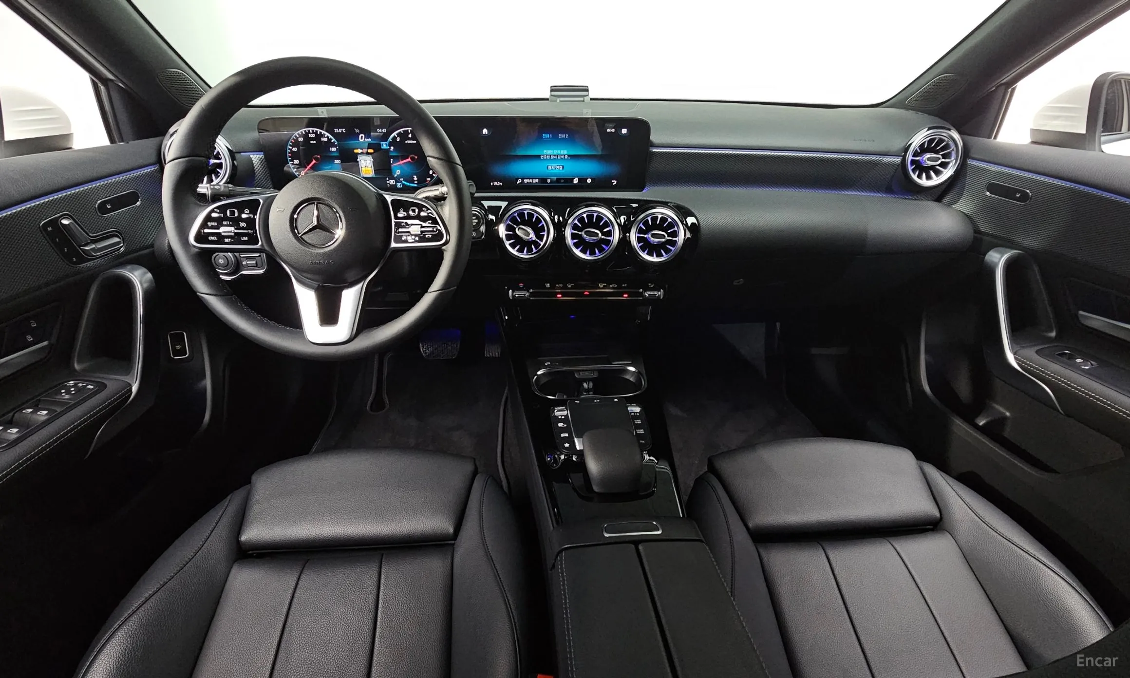 Mercedes Benz A-Class W177 превью 4