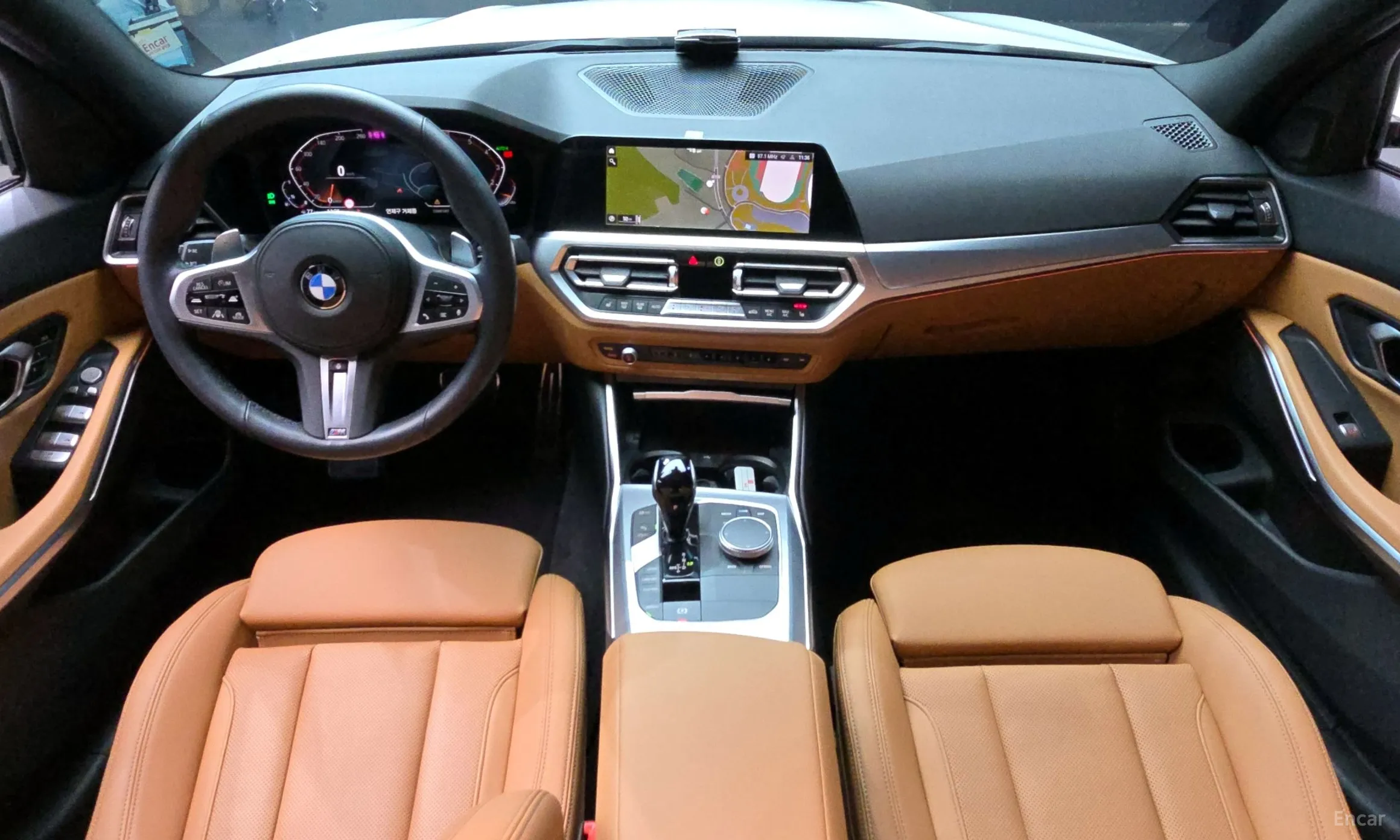 BMW 3 Series (G20) превью 4
