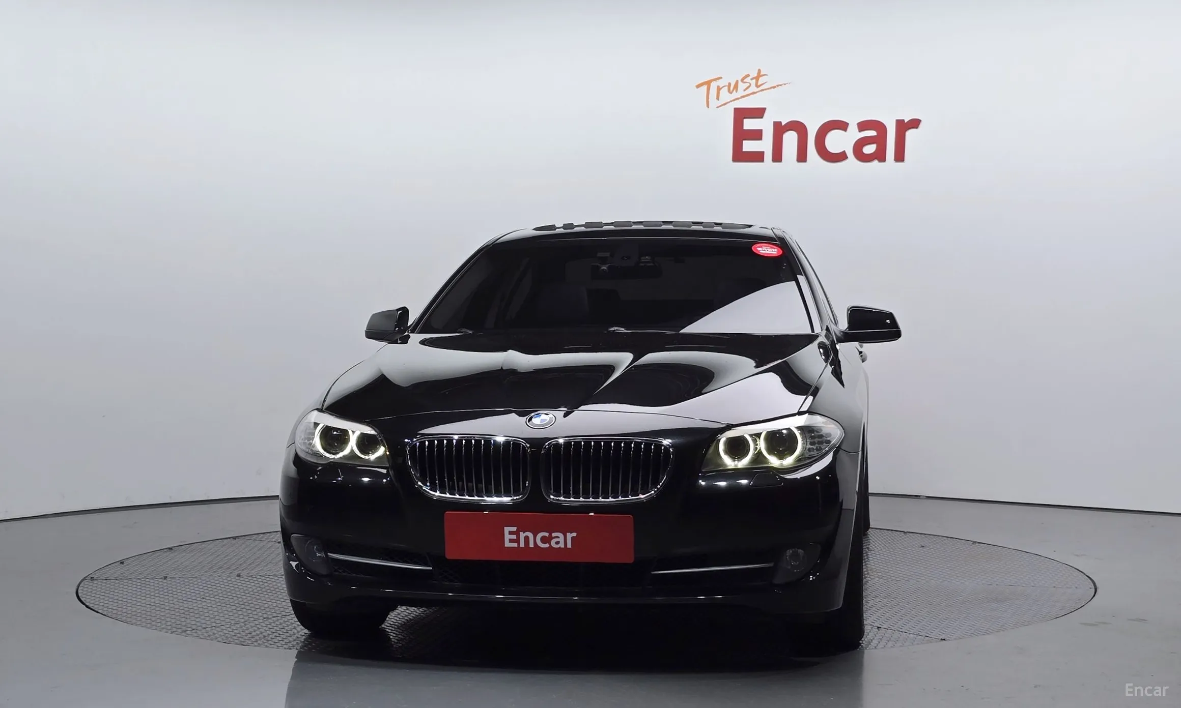 BMW 5 Series (F10) превью 2