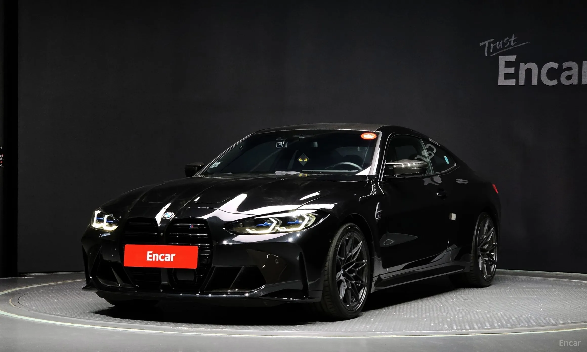 BMW M4 (G82)