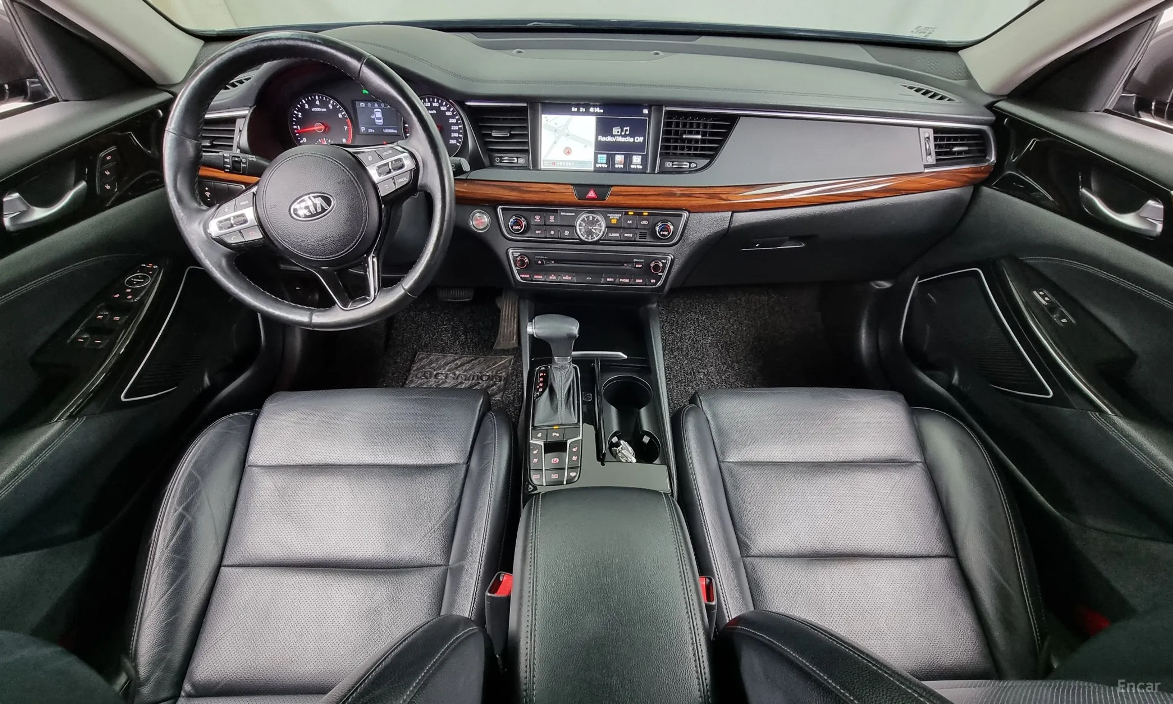 Kia K7 превью 4