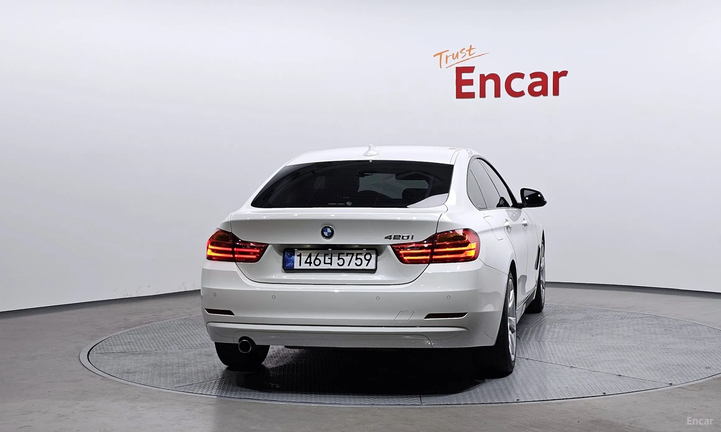 BMW Series 4 (F32) превью 3