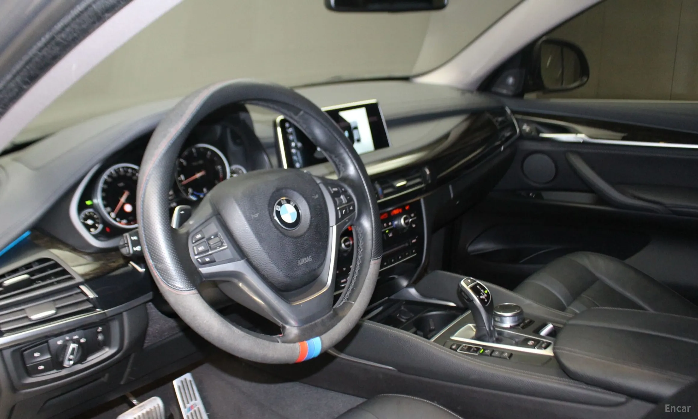 BMW X6 (F16) превью 4