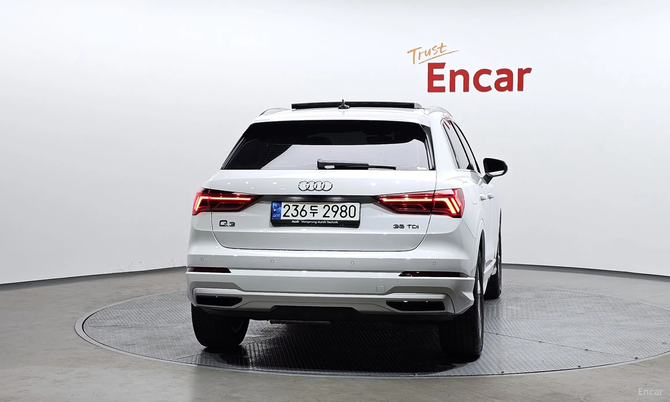 Audi Q3 (F3) превью 3