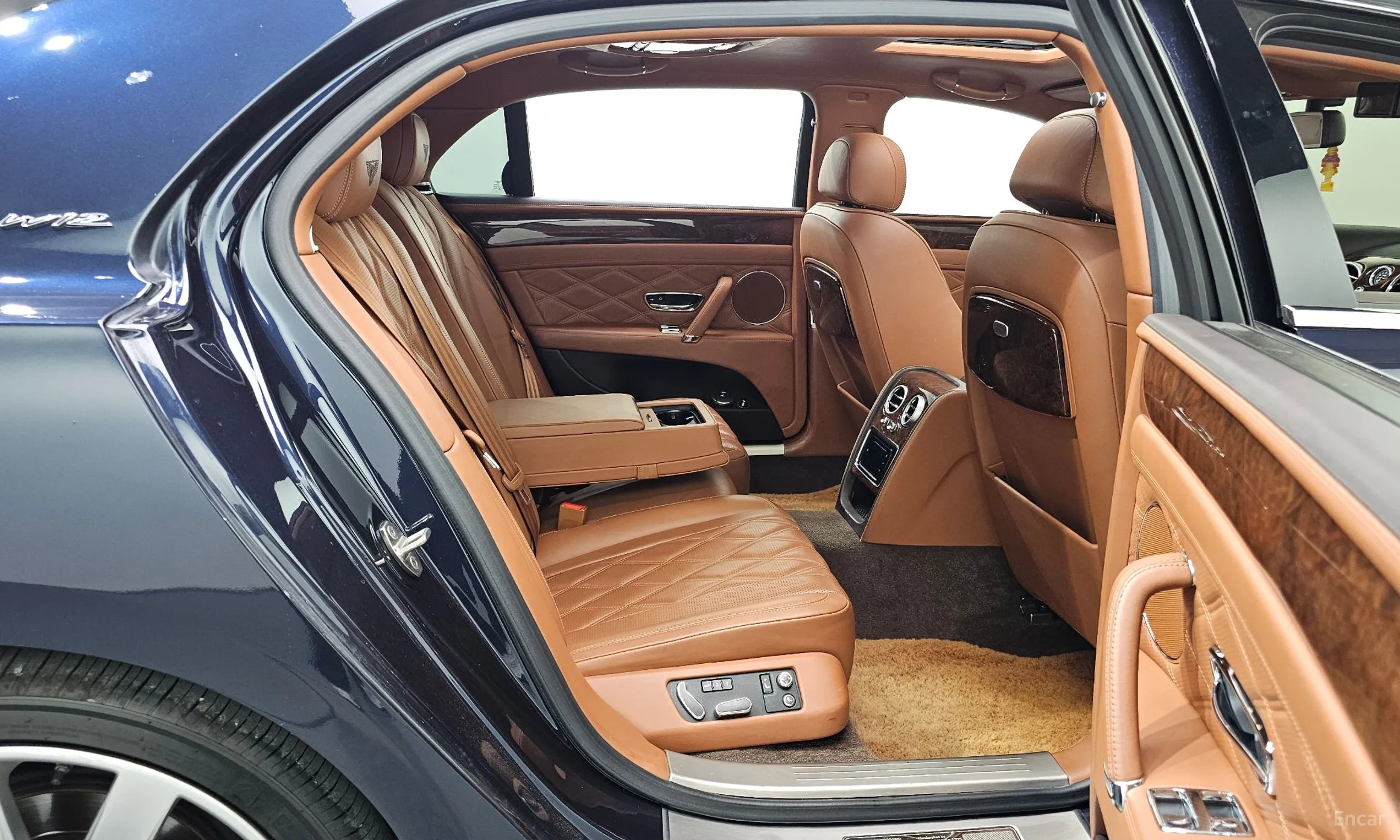 Bentley Flying Spur 2nd Generation превью 12
