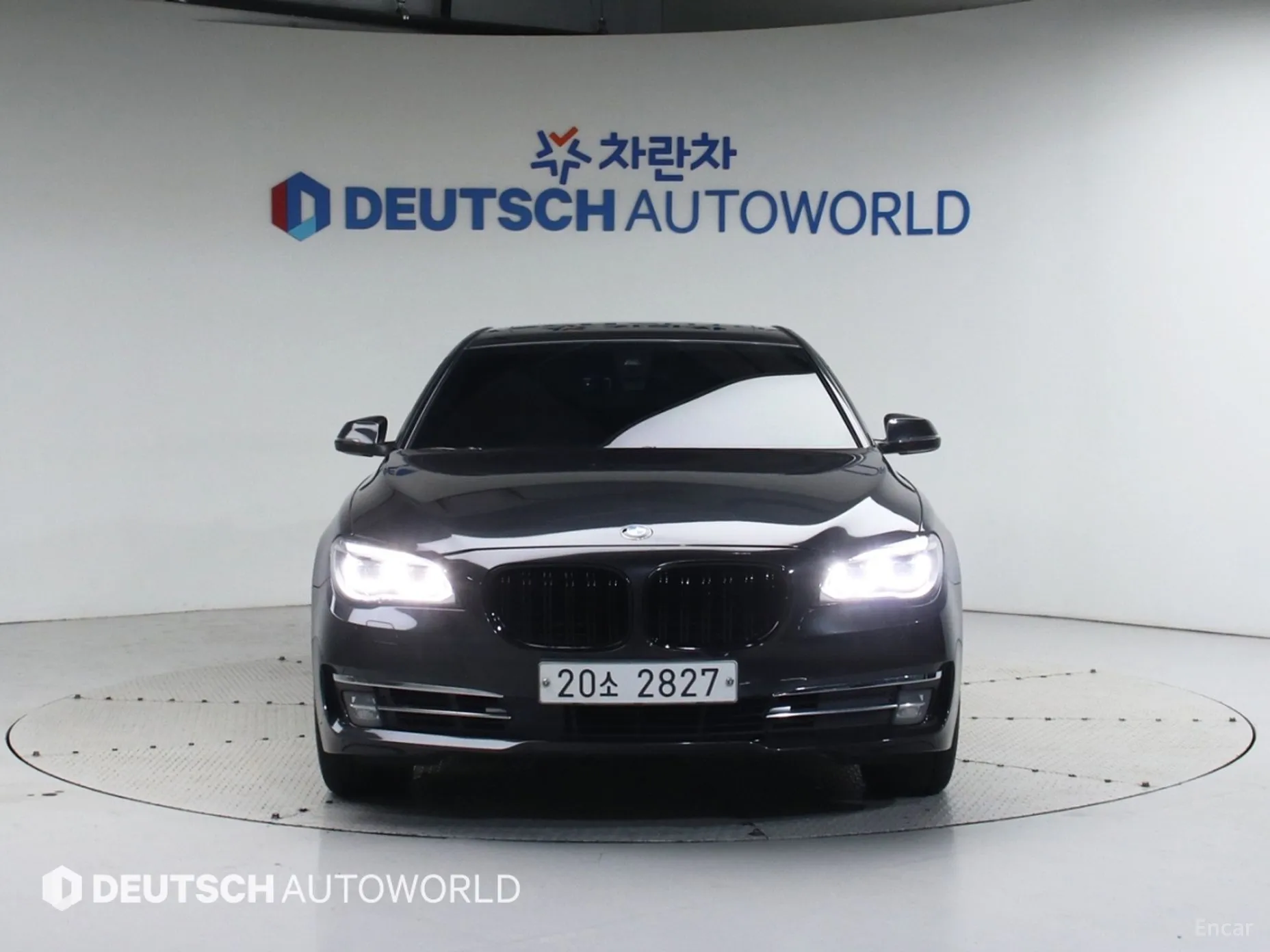 BMW 7 Series (F01) превью 2