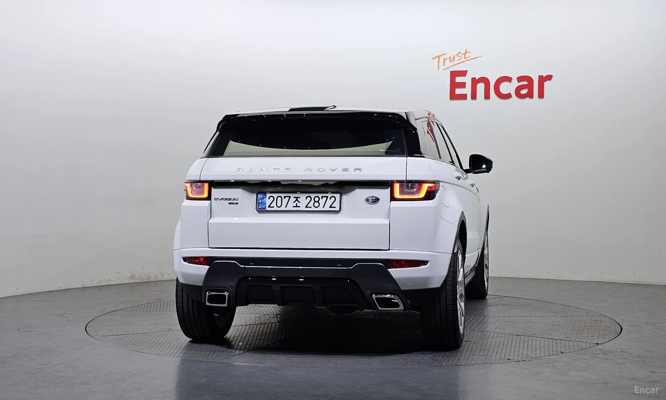 Land Rover Range Rover Evoque превью 3