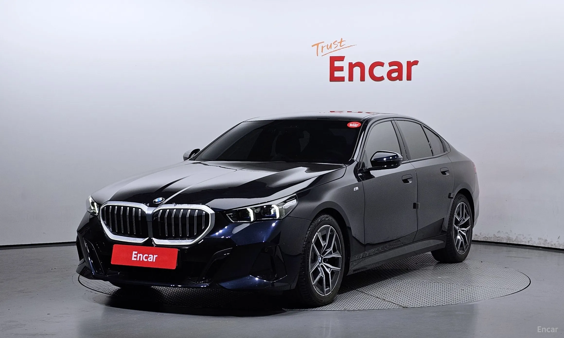 BMW 5 Series (G60)