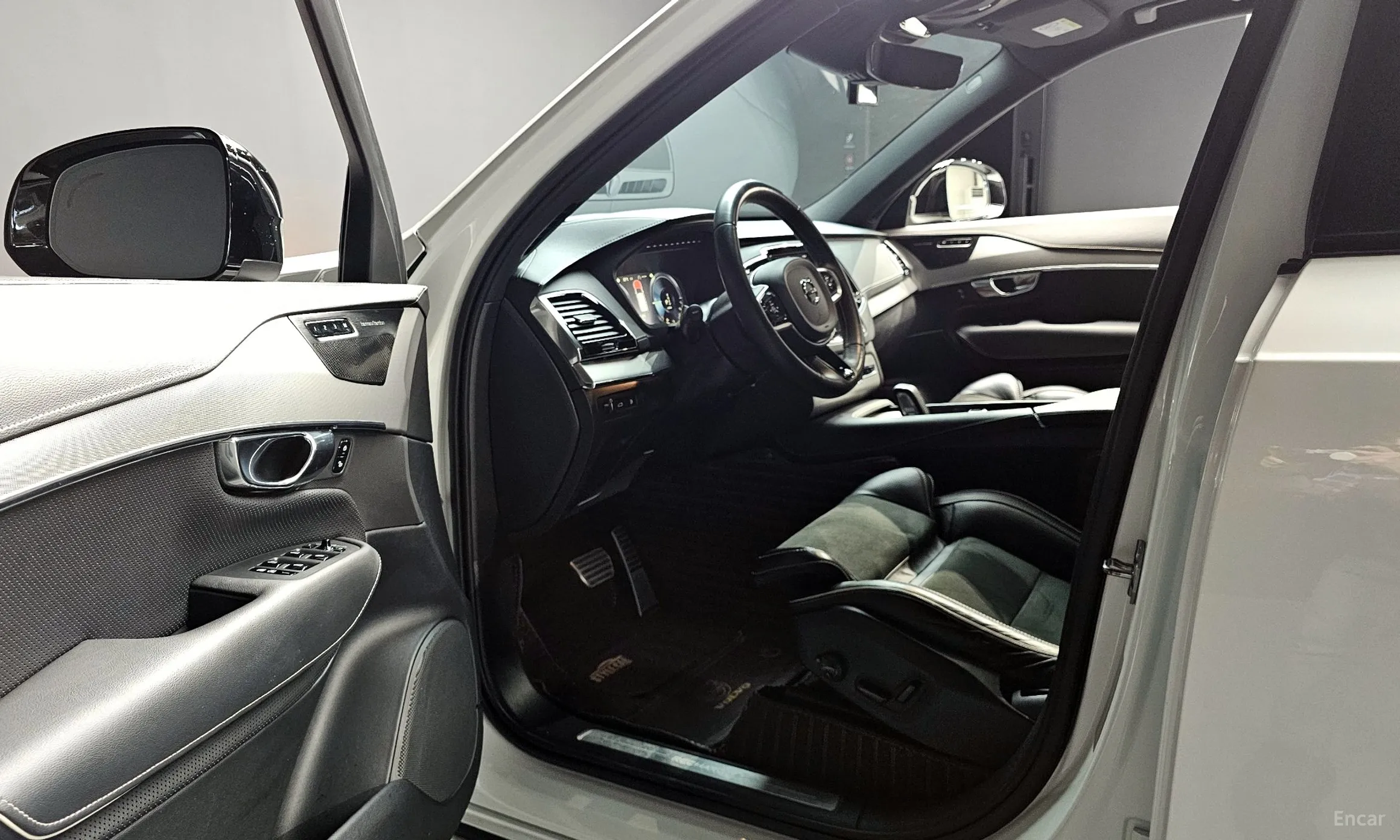 Volvo XC90 Gen 2 превью 12
