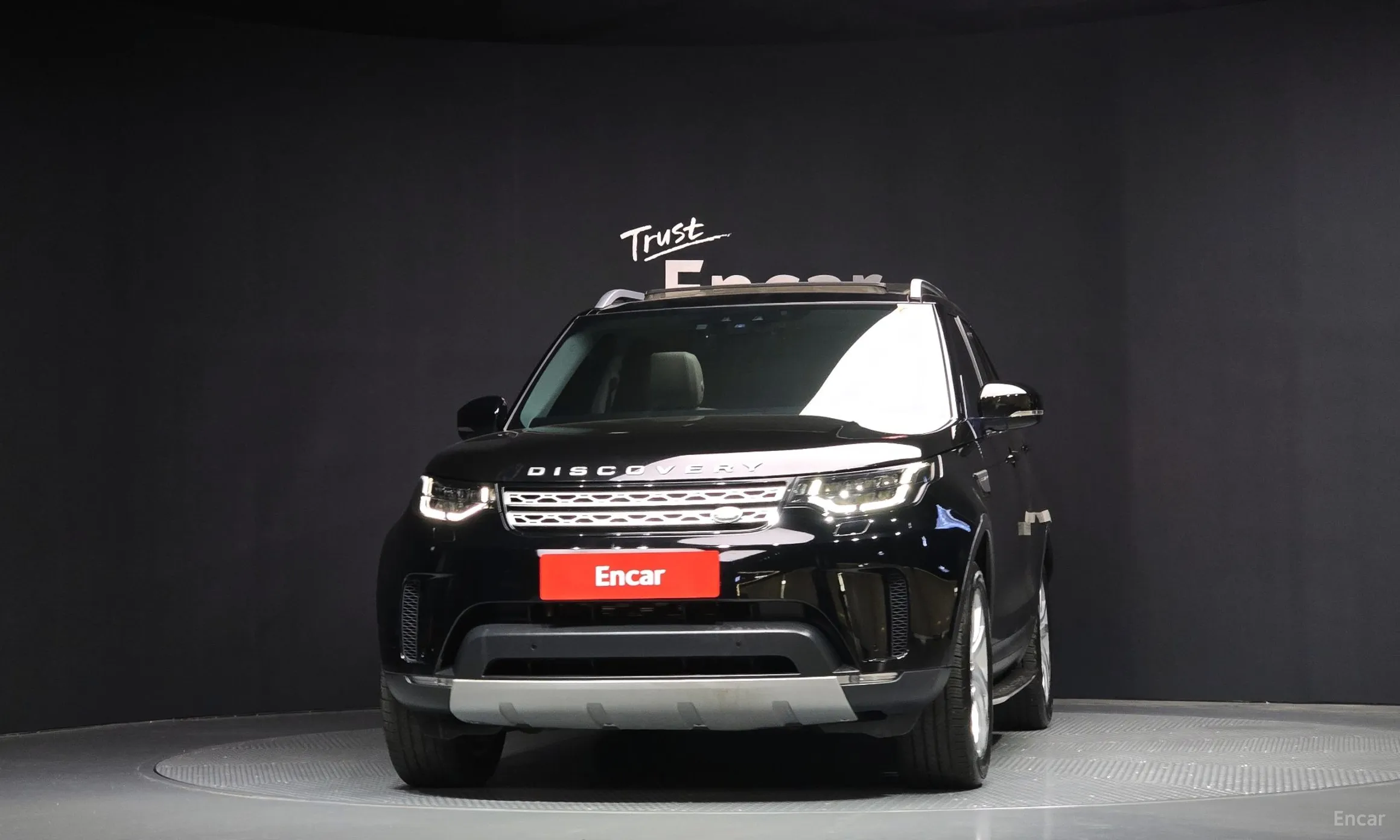 Land Rover Discovery 5 превью 2