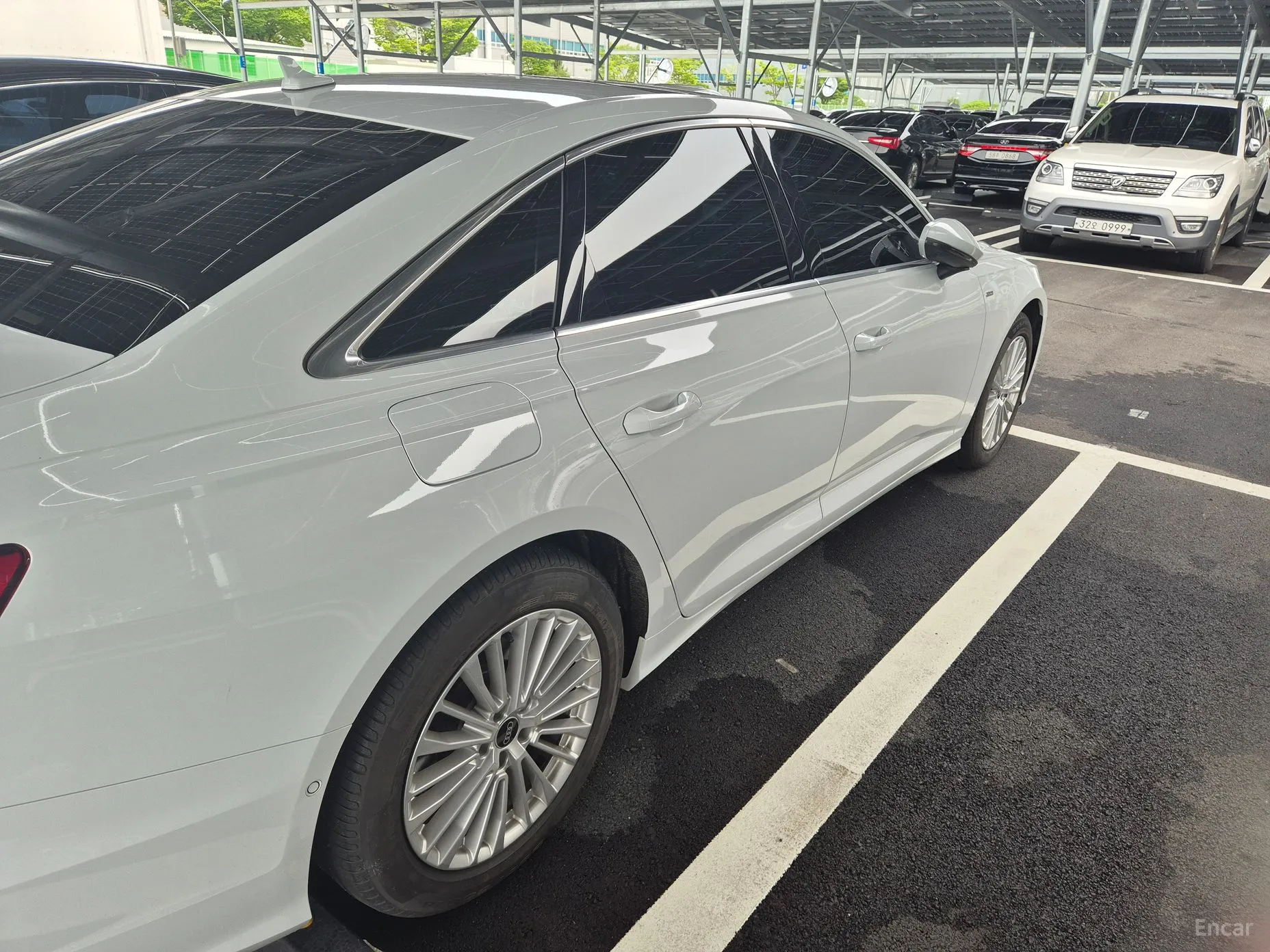 Audi A6 (C8) превью 2