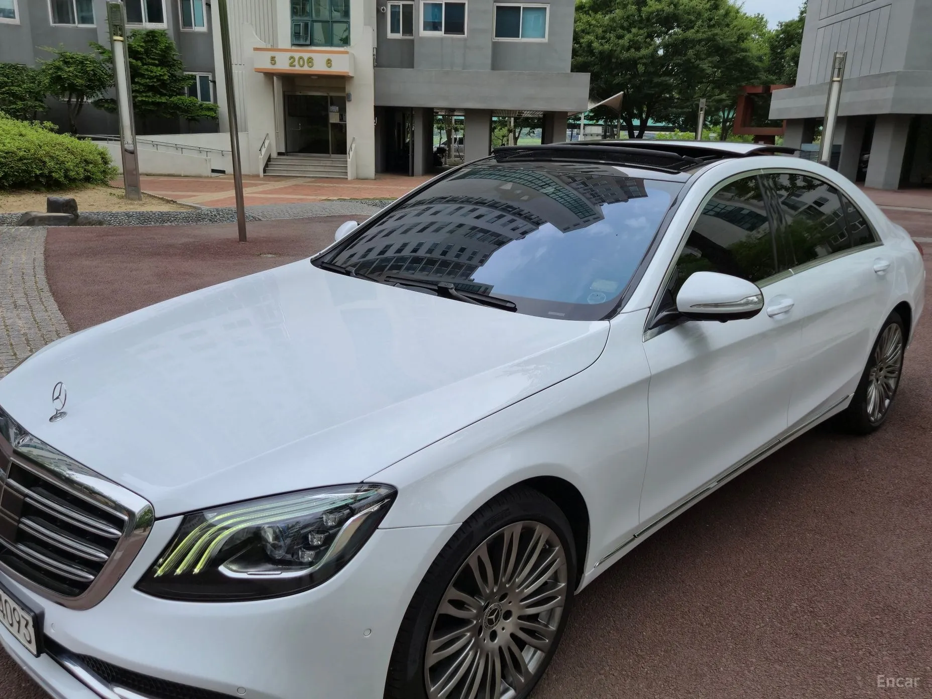 Mercedes Benz S-Class W222 превью 4