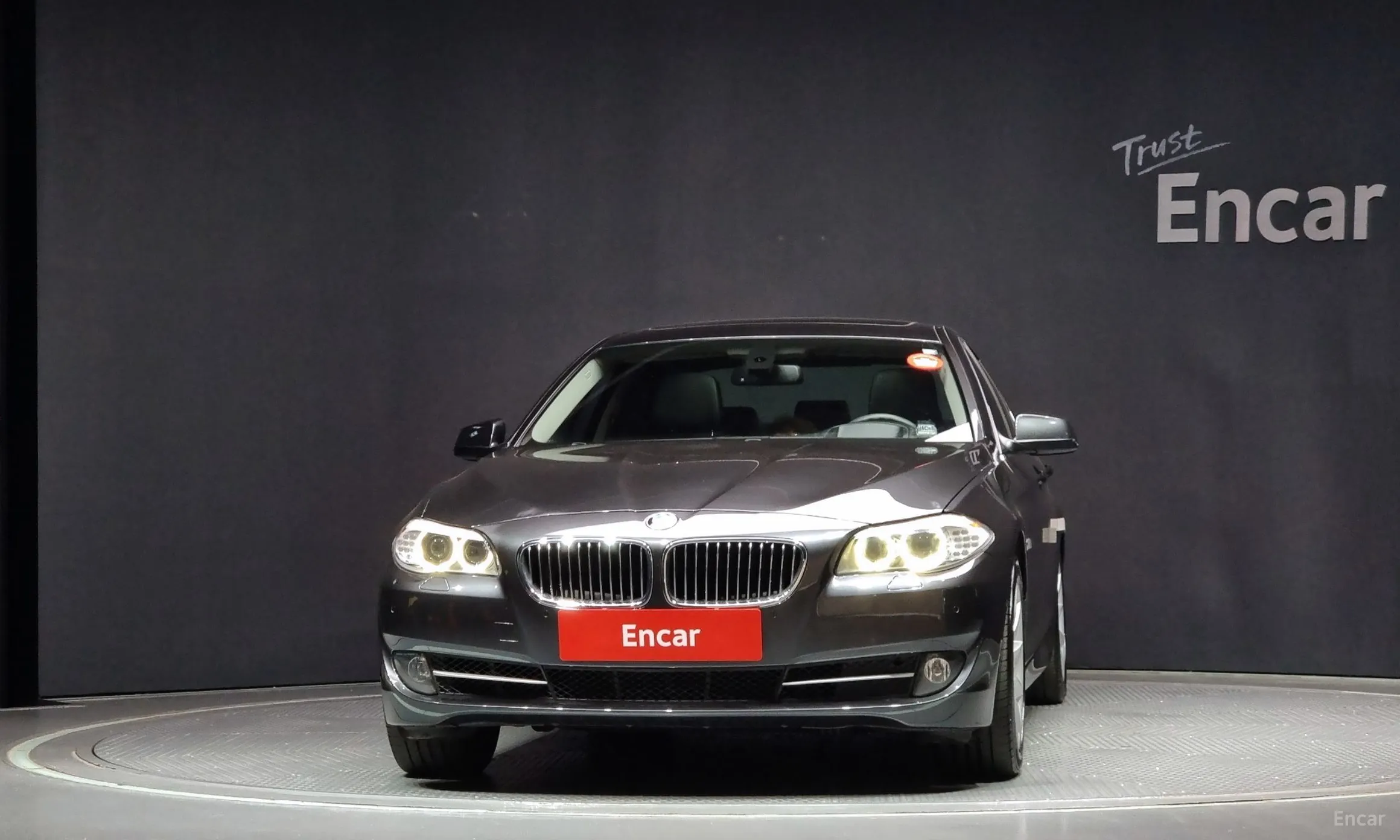 BMW 5 Series (F10) превью 2