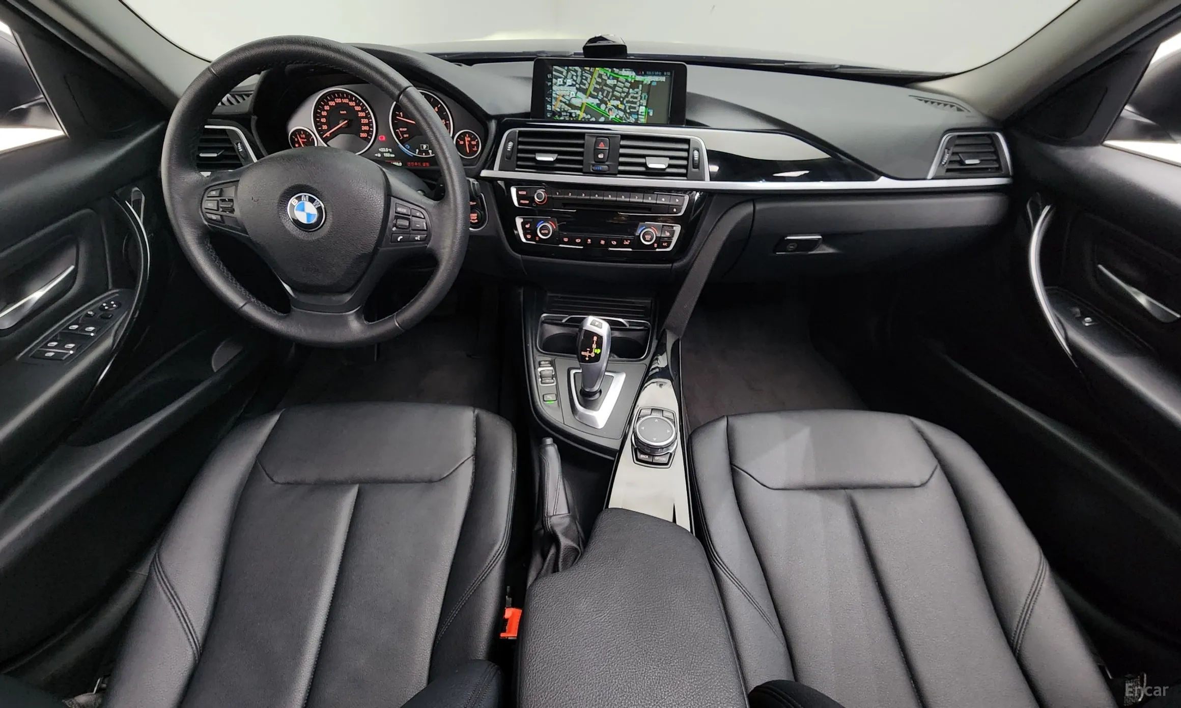 BMW 3 Series (F30) превью 4