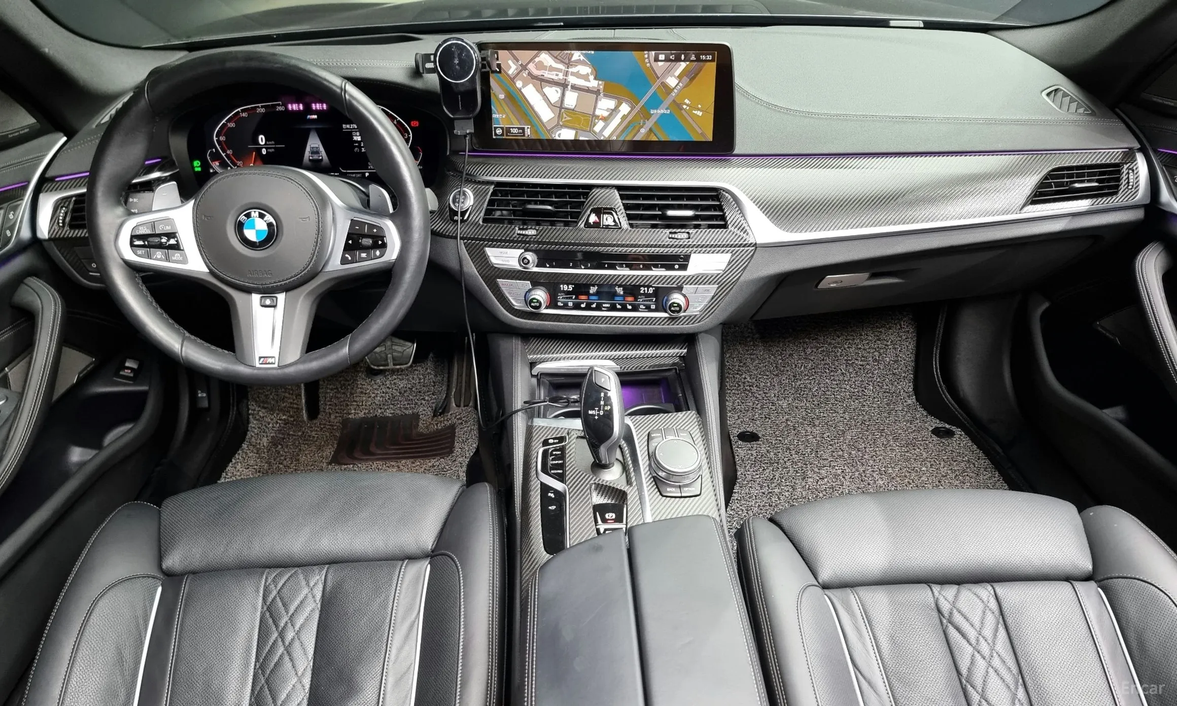 BMW 5 Series (G30) превью 4