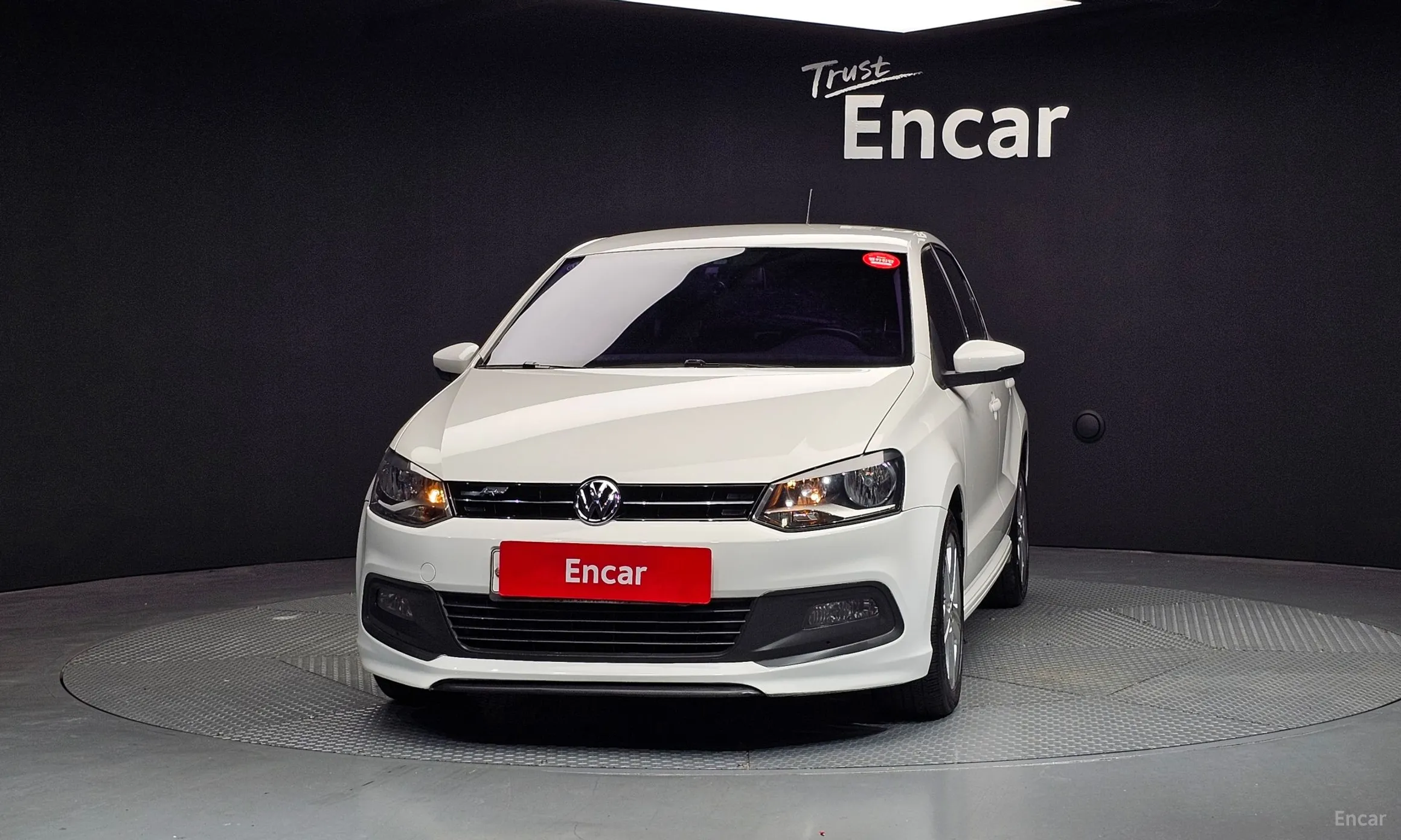 Volkswagen Polo превью 2