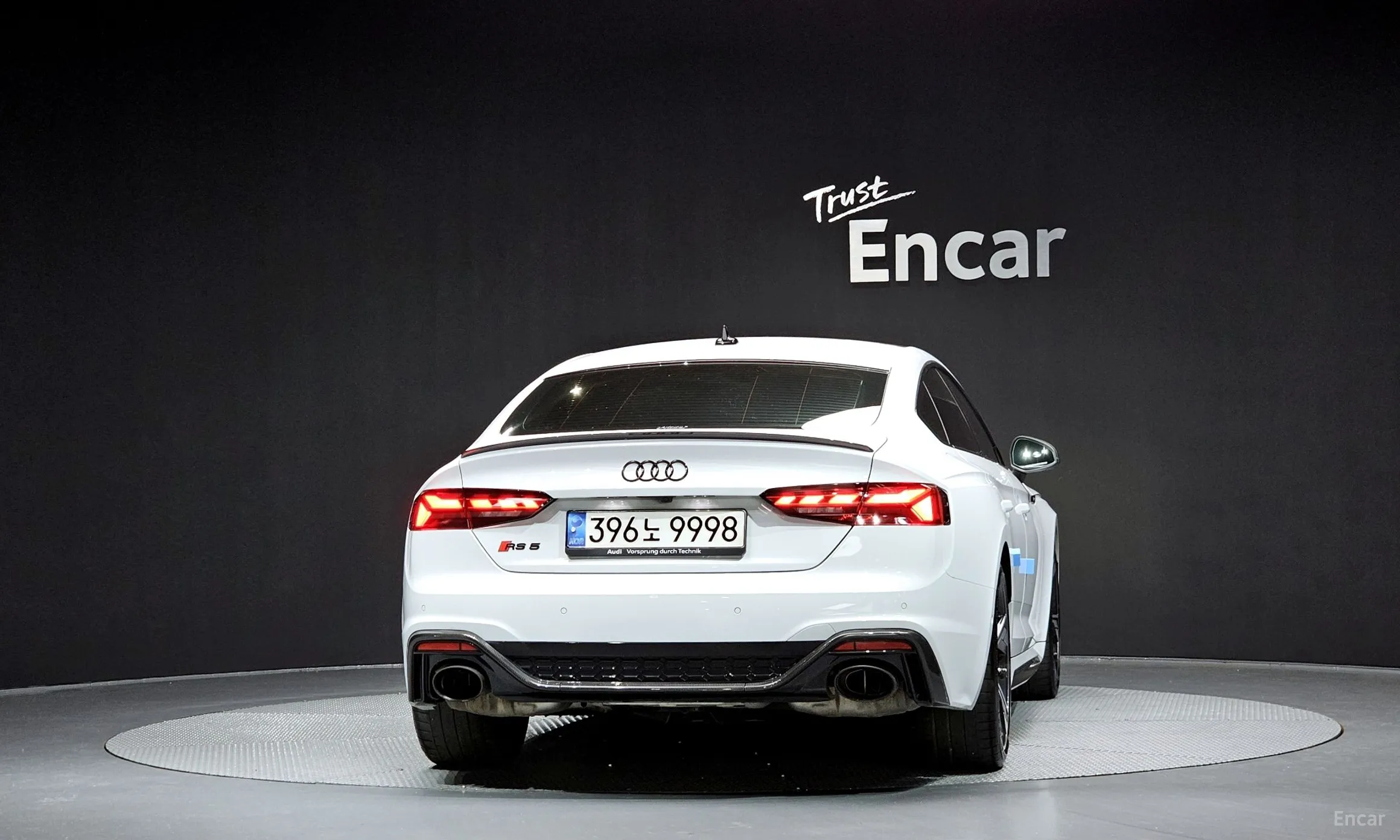 Audi RS5 (F5) превью 3