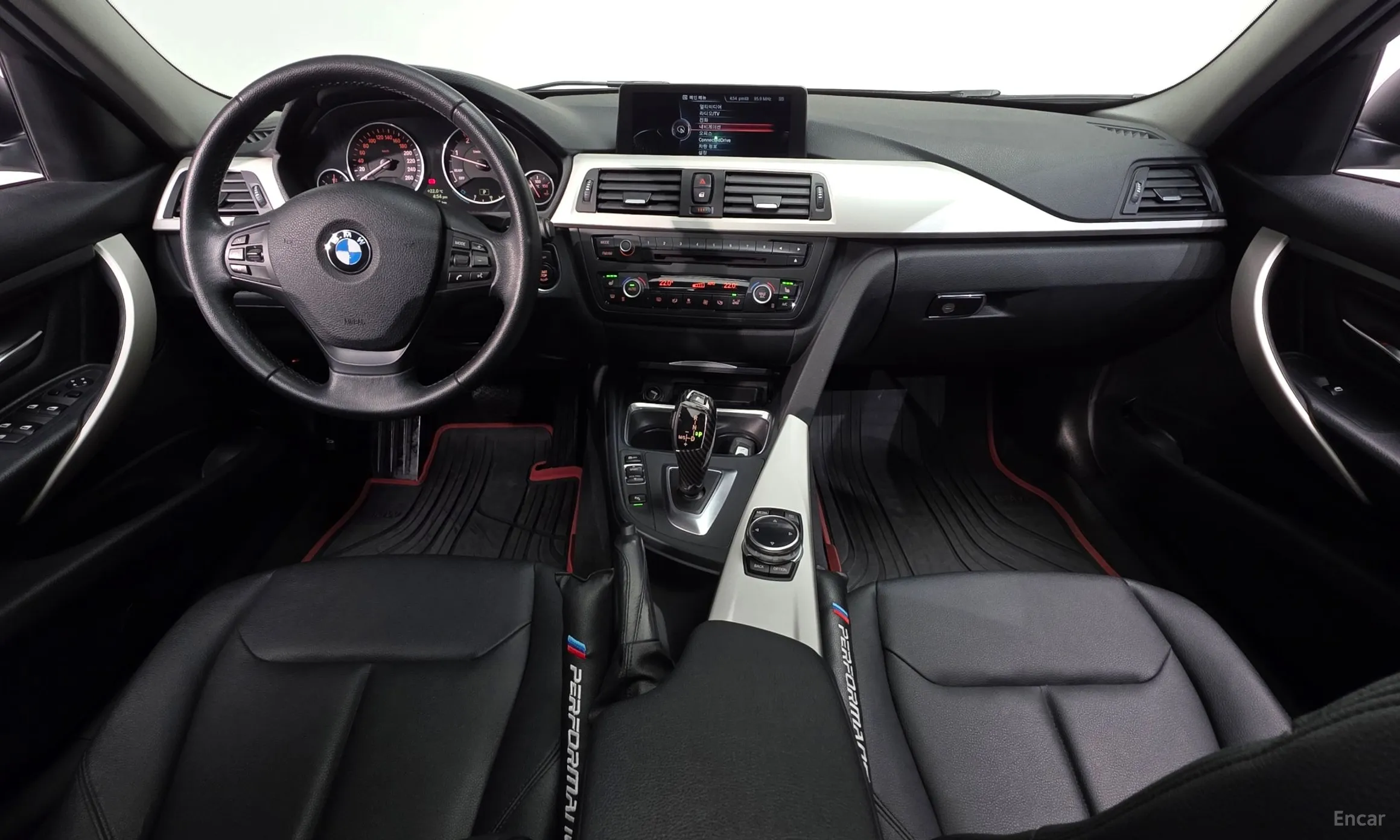 BMW 3 Series (F30) превью 4