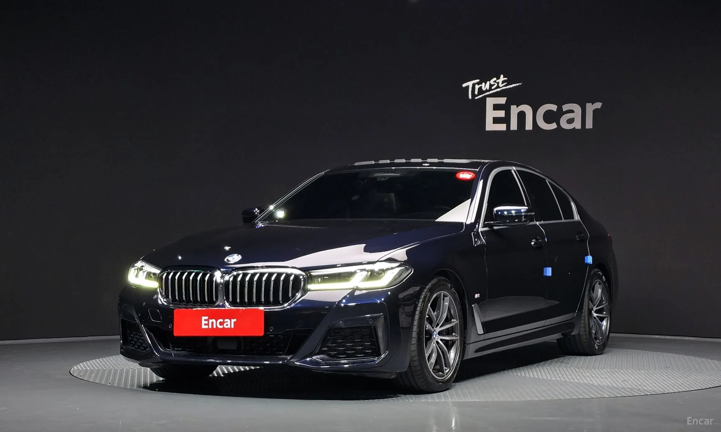 BMW 5 Series (G30)