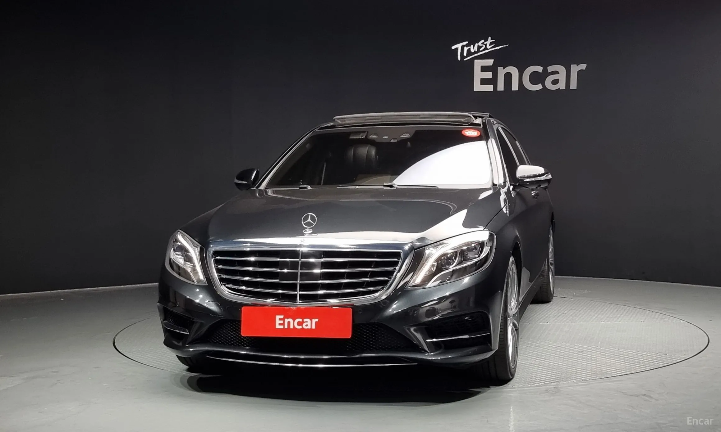 Mercedes Benz S-Class W222