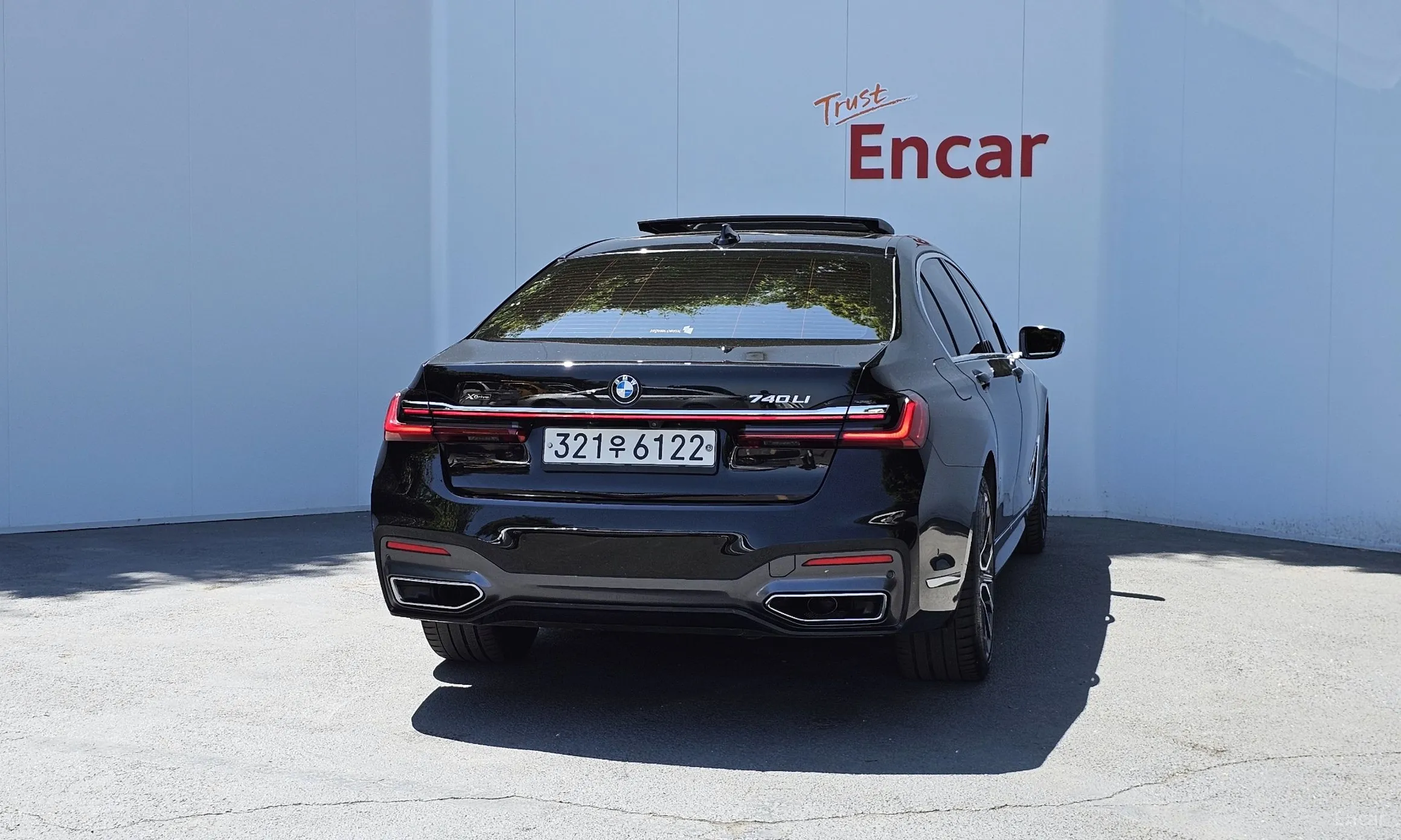 BMW 7 Series (G11) превью 3