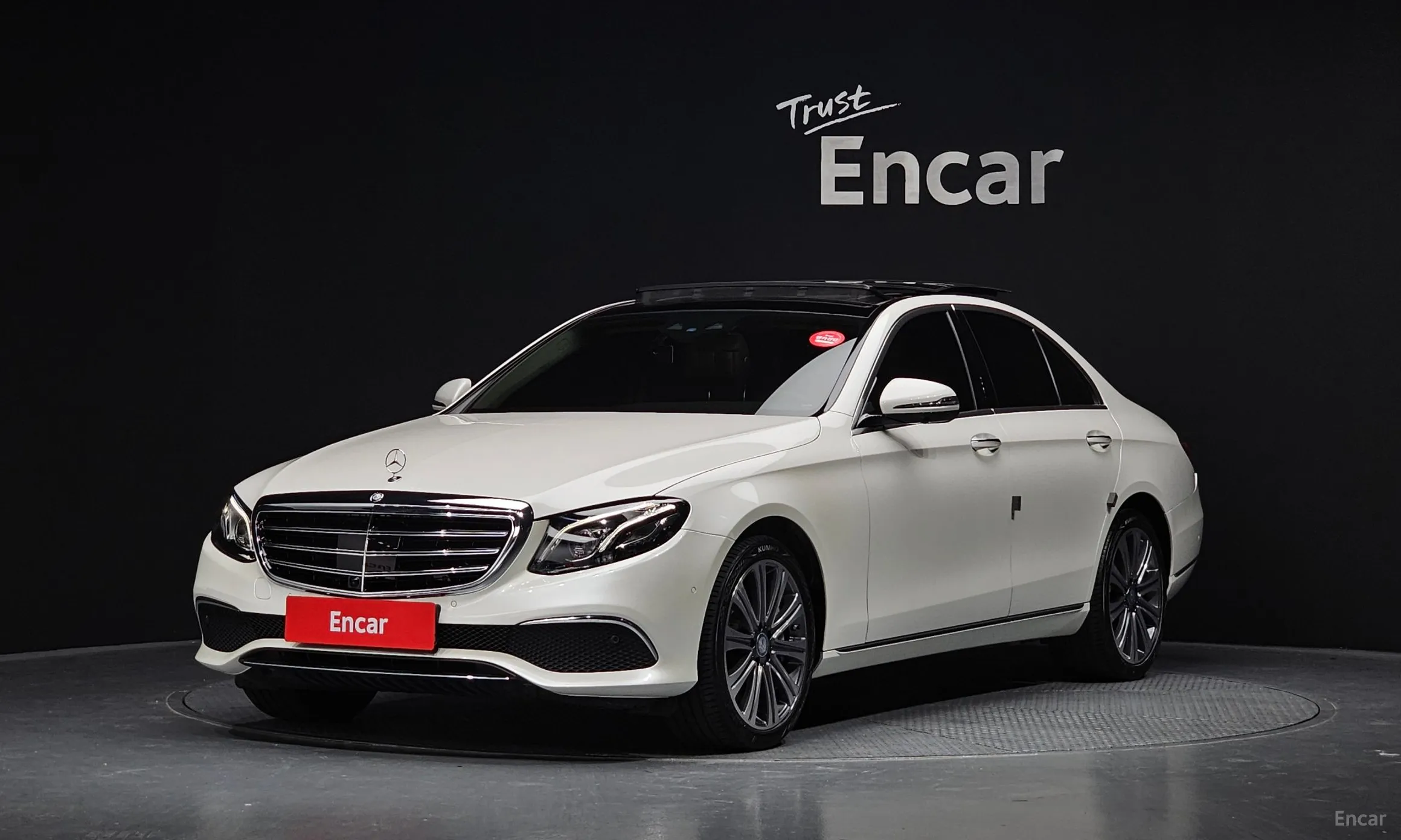 Mercedes Benz E-Class W213