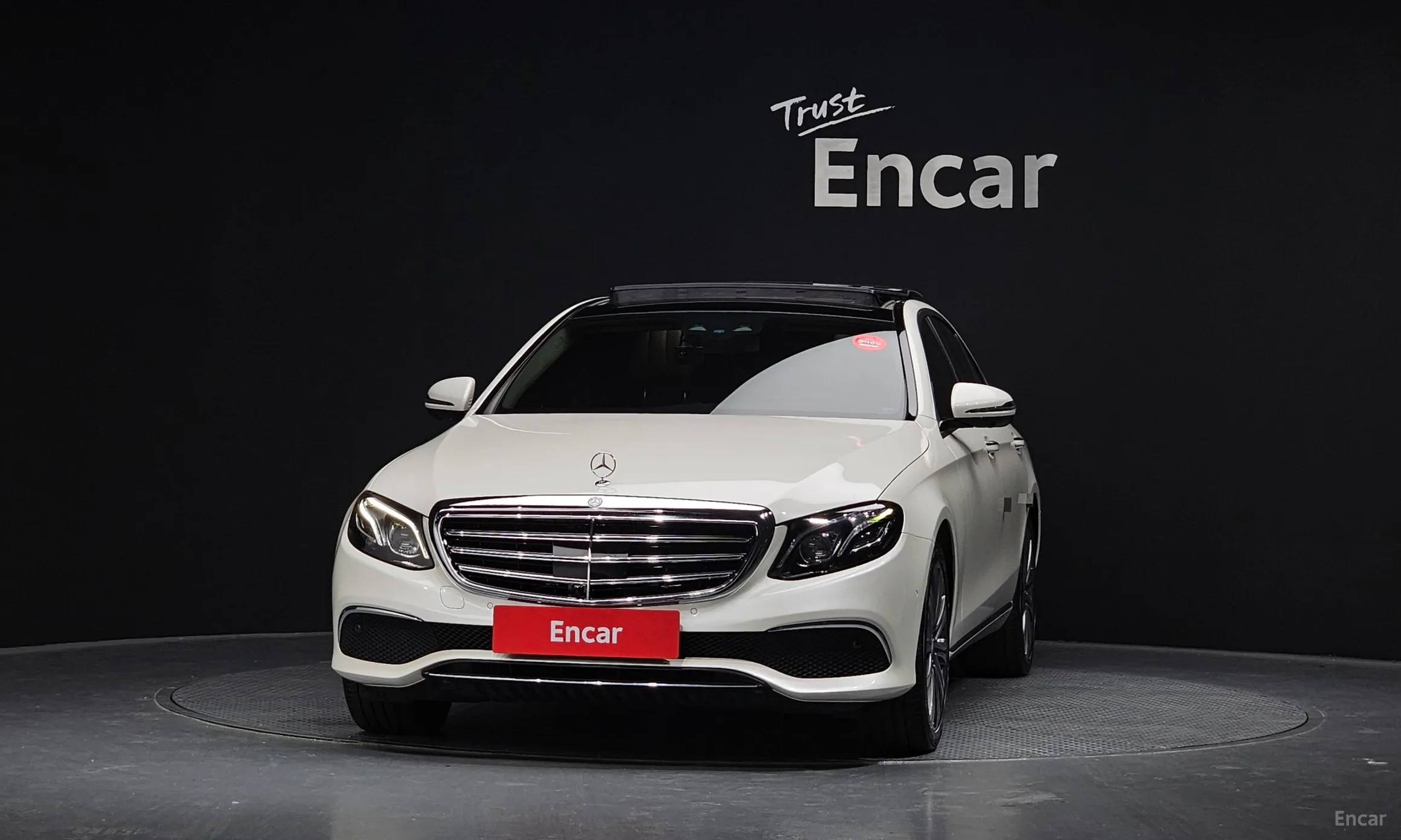 Mercedes Benz E-Class W213