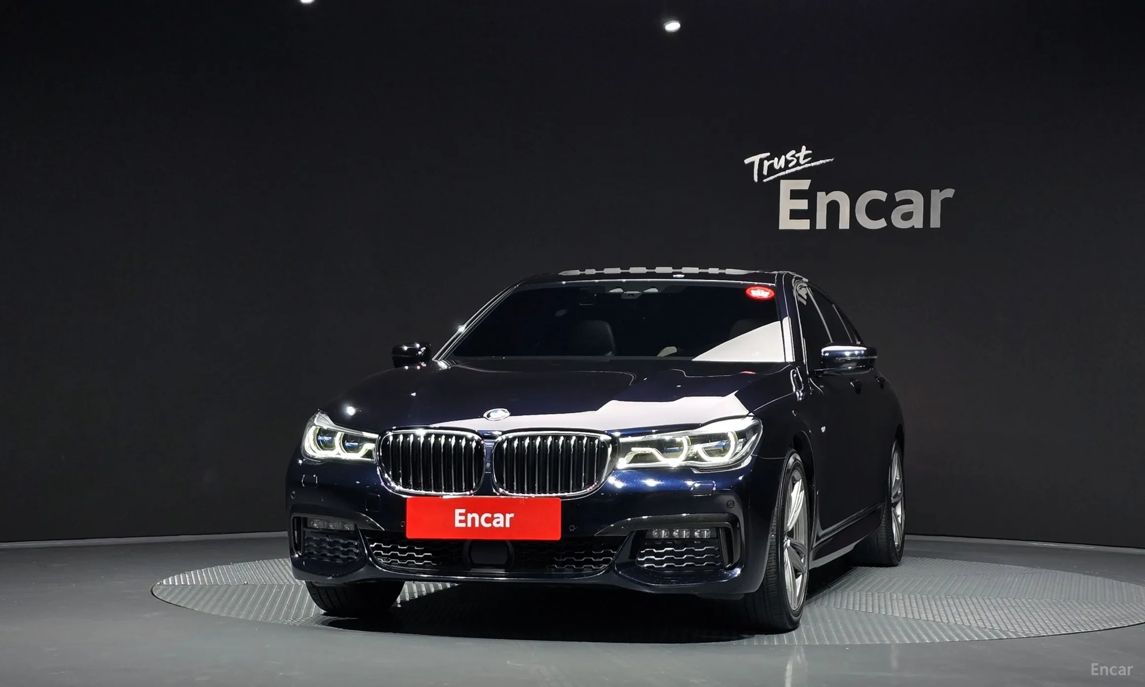 BMW 7 Series (G11)