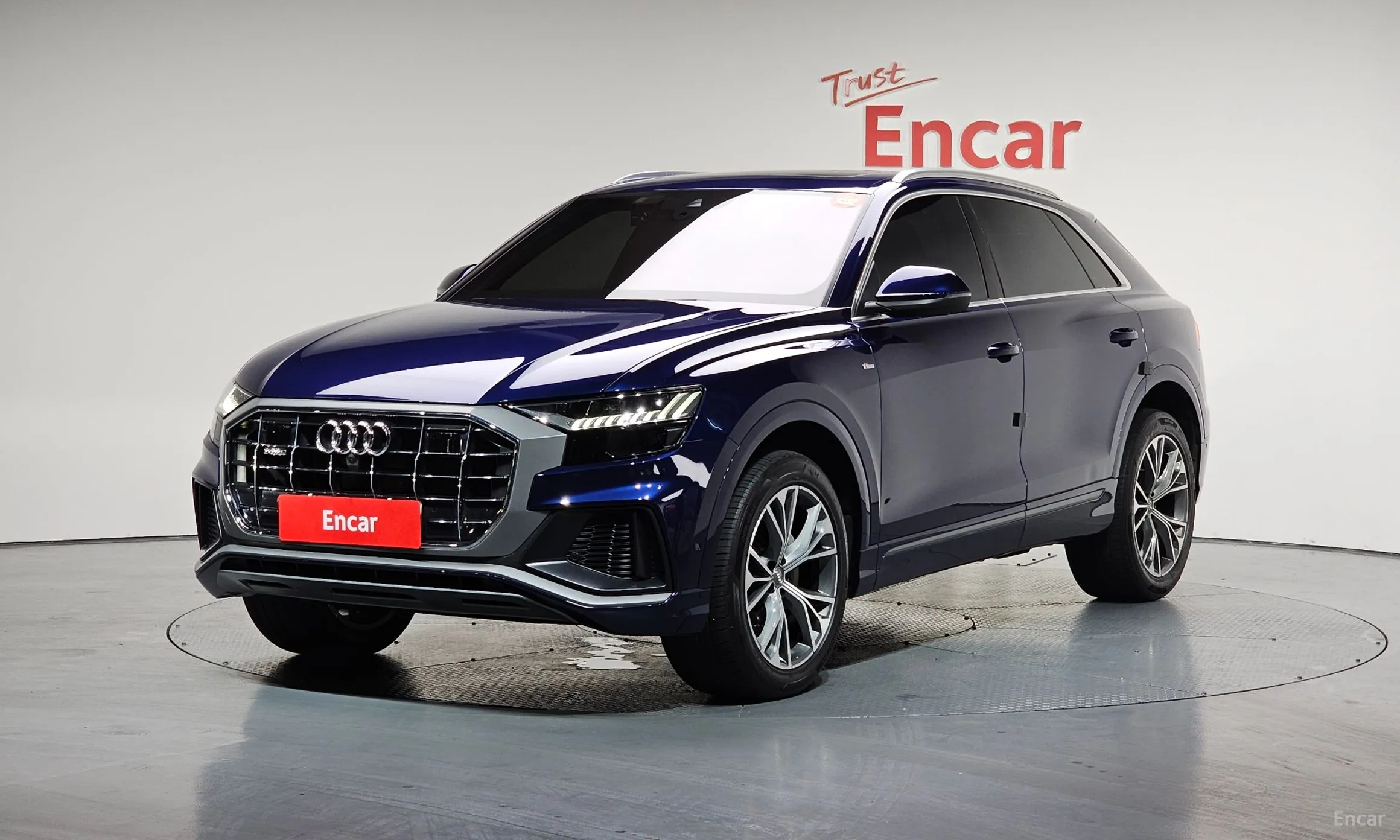 Audi Q8 (4M)