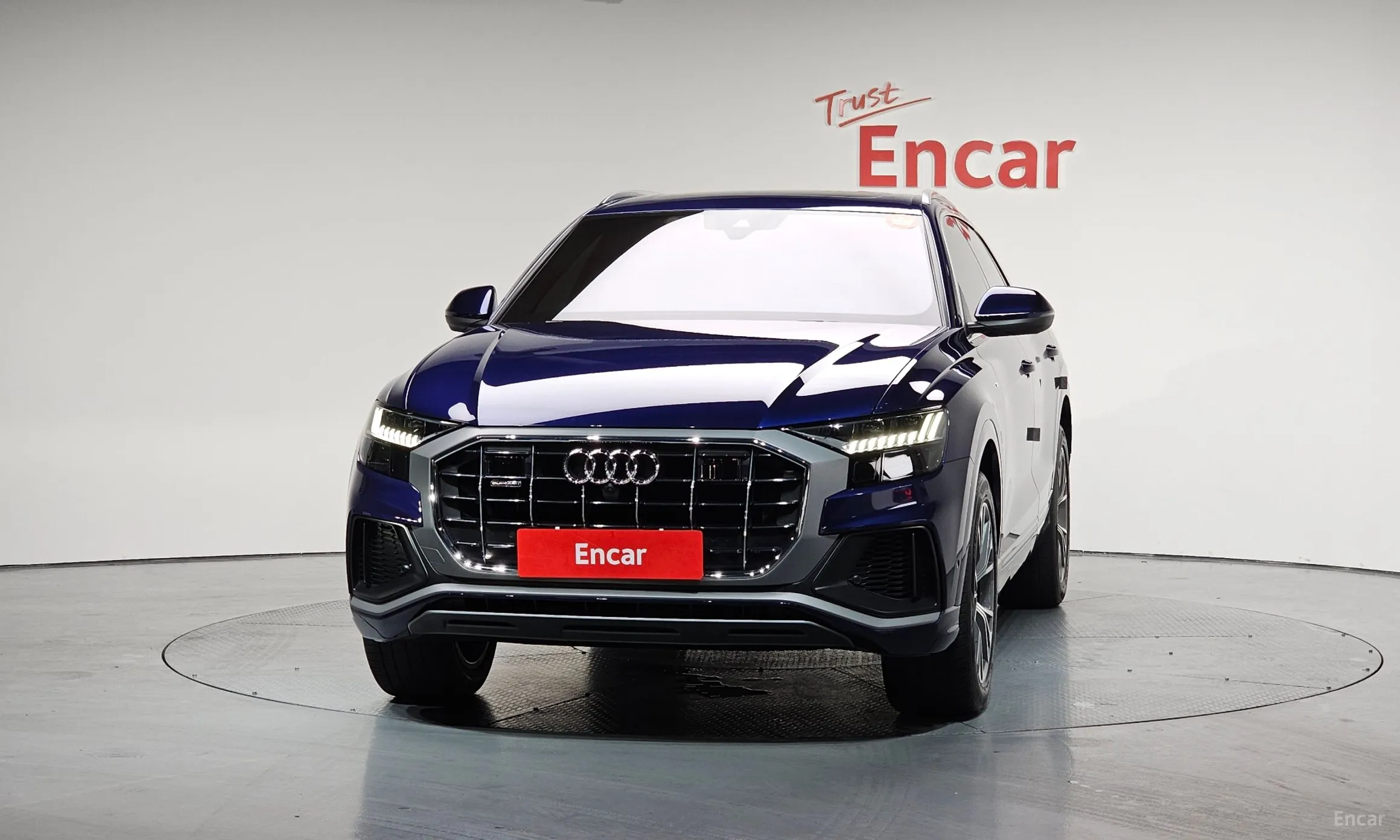 Audi Q8 (4M)