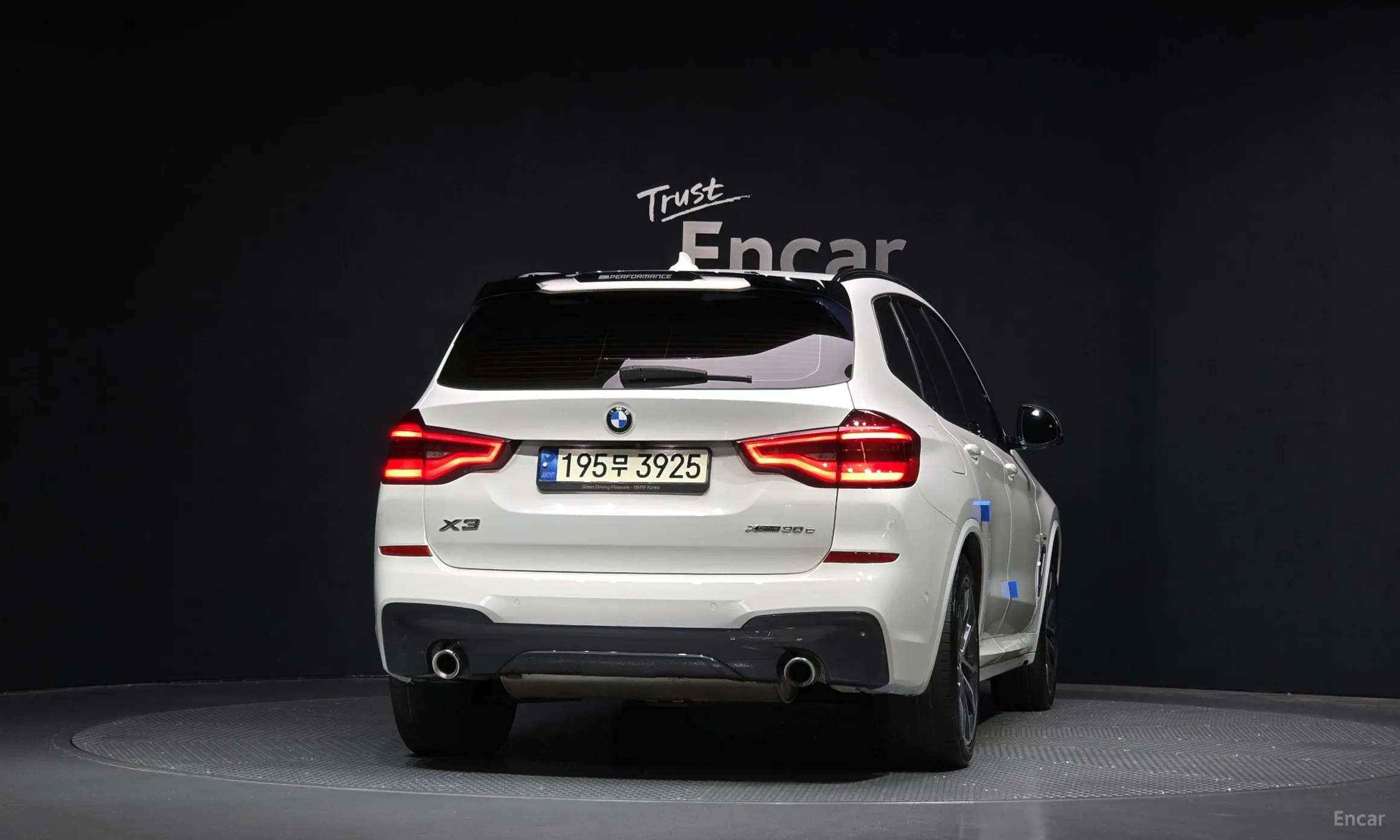 BMW X3 (G01) превью 3
