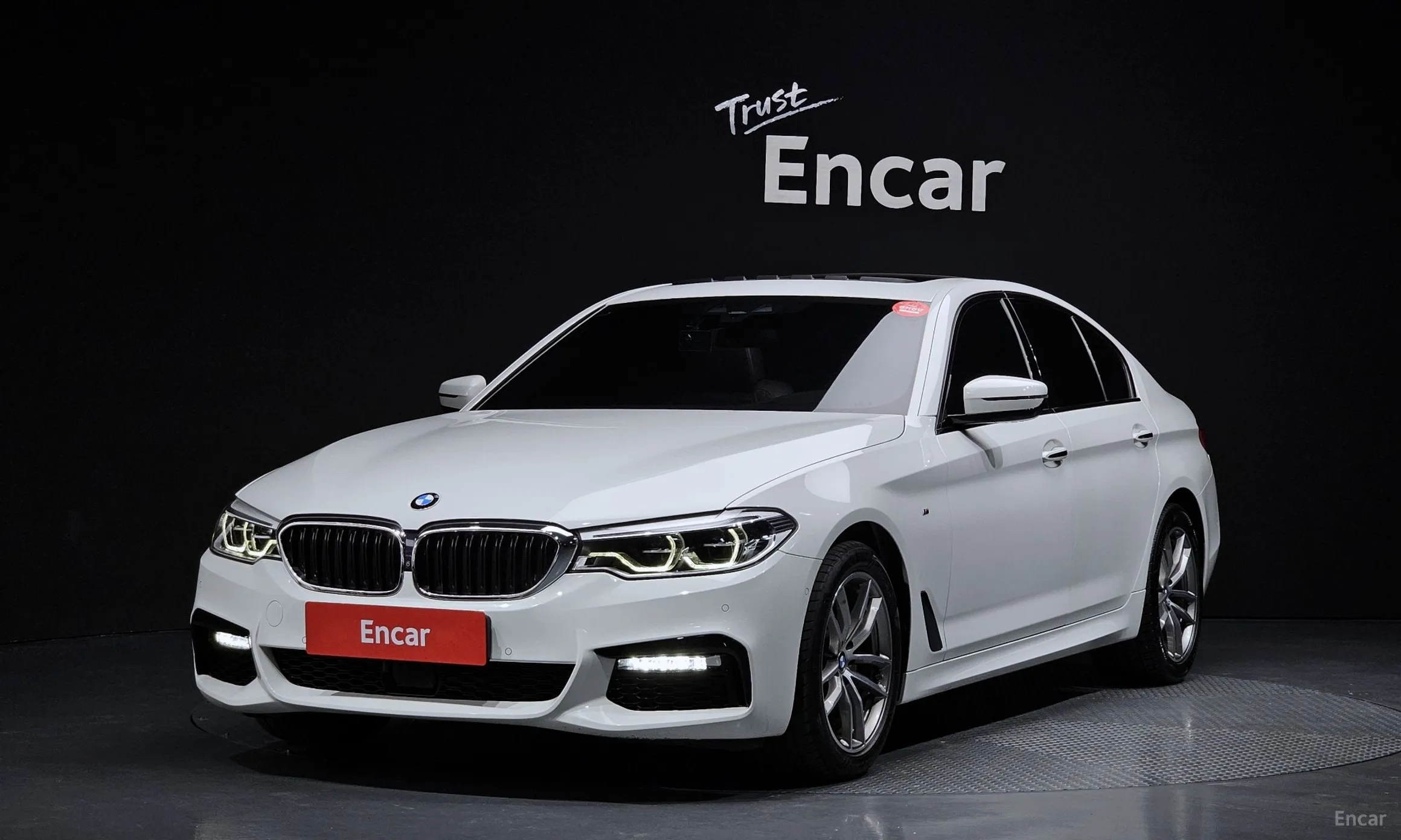 BMW 5 Series (G30)