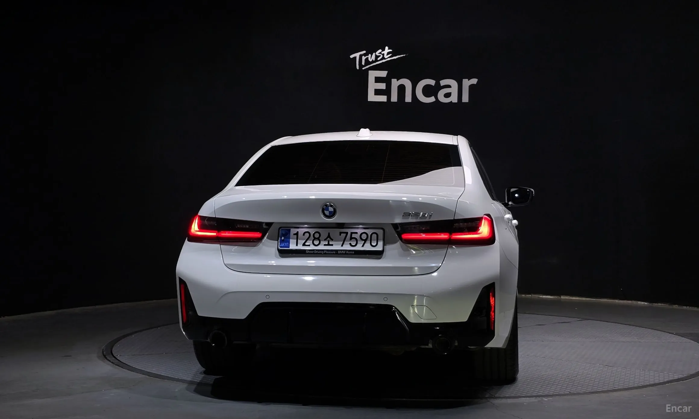 BMW 3 Series (G20) превью 3