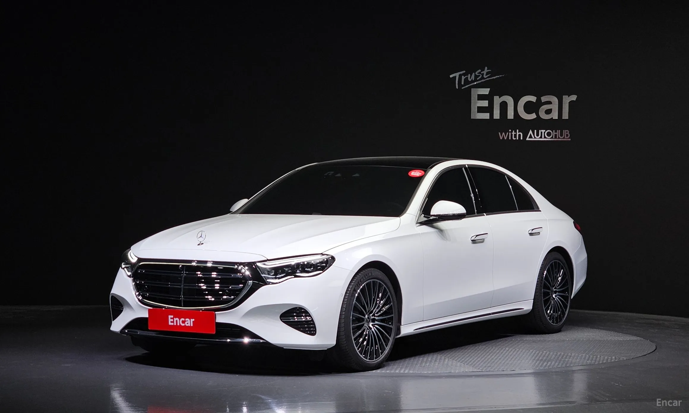 E-Class W214