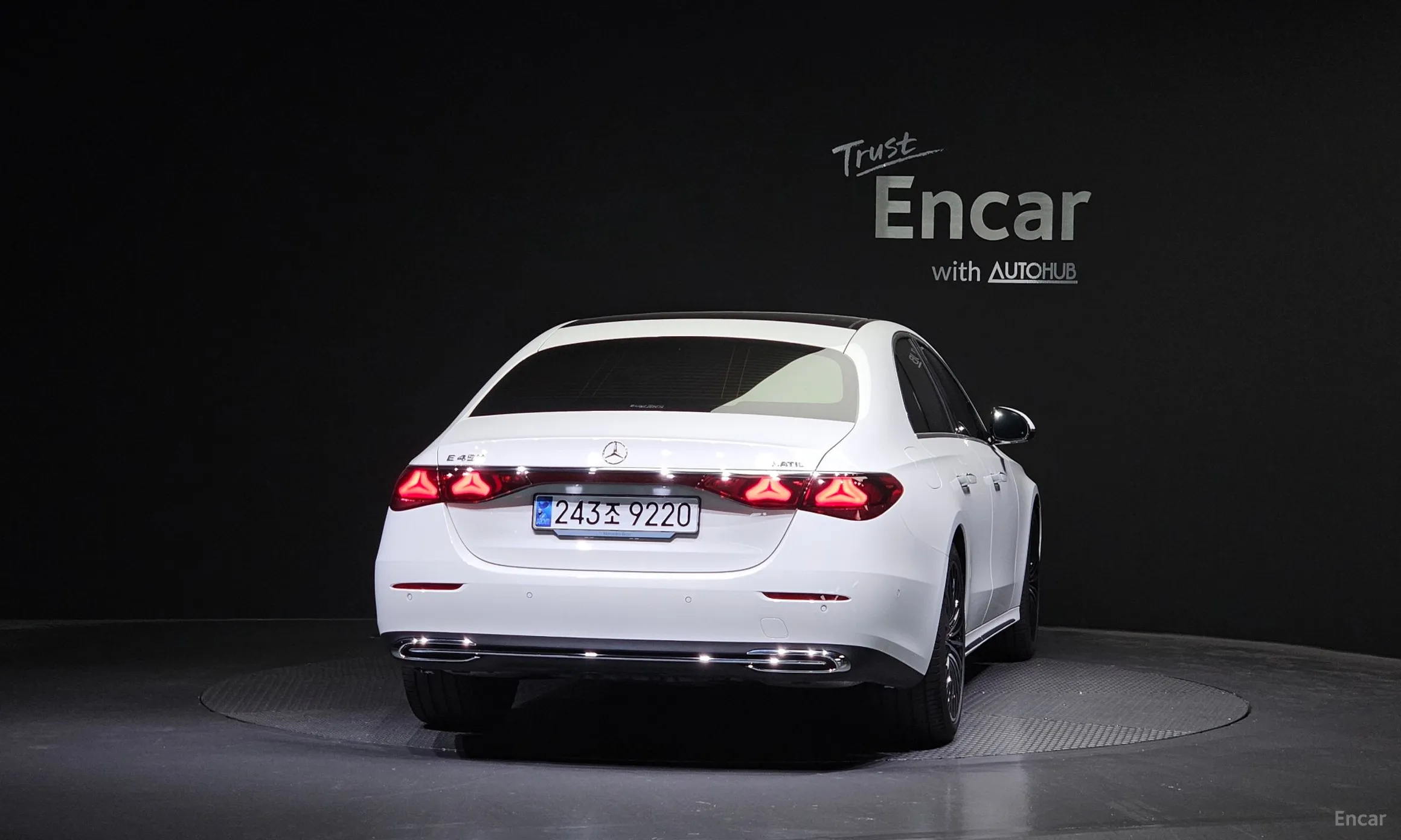 Mercedes Benz E-Class W214 превью 3