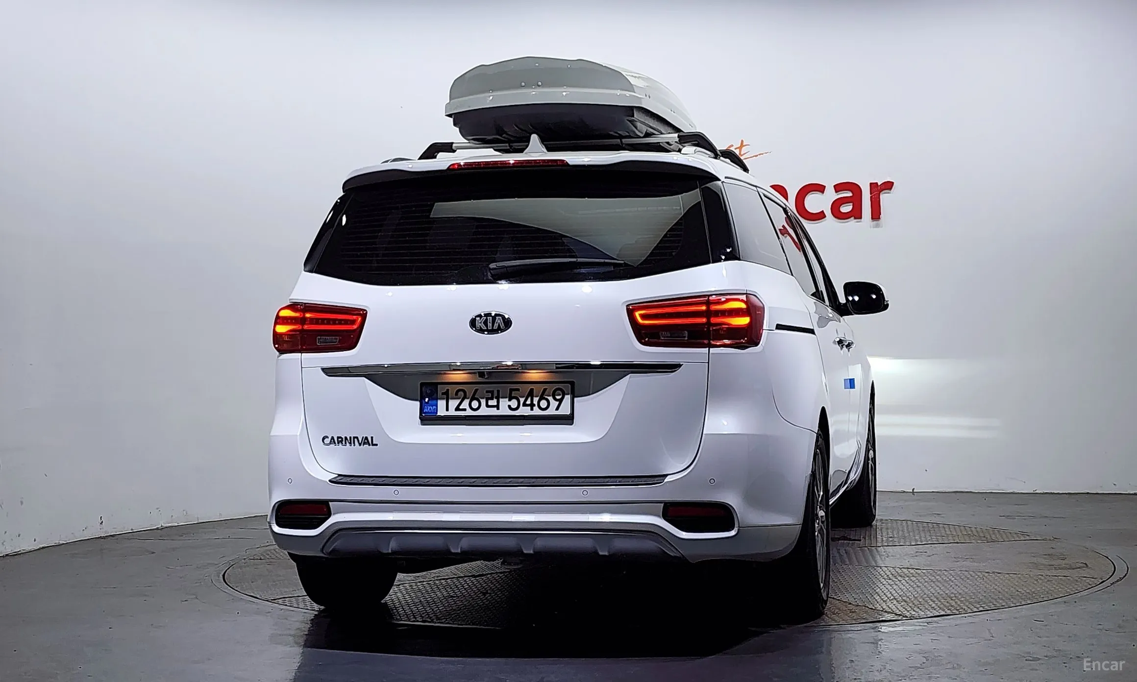 Kia Carnival превью 3