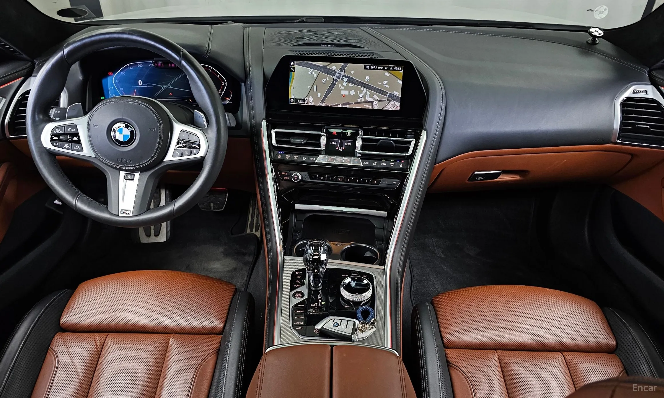 BMW 8-series (G15) превью 4