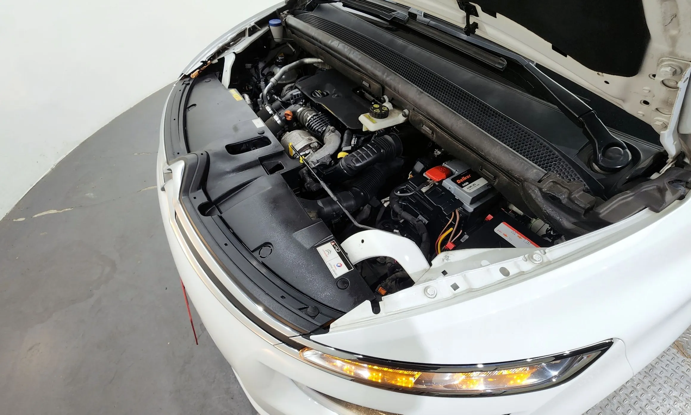 Citroën/DS Grand C4 Picasso превью 6