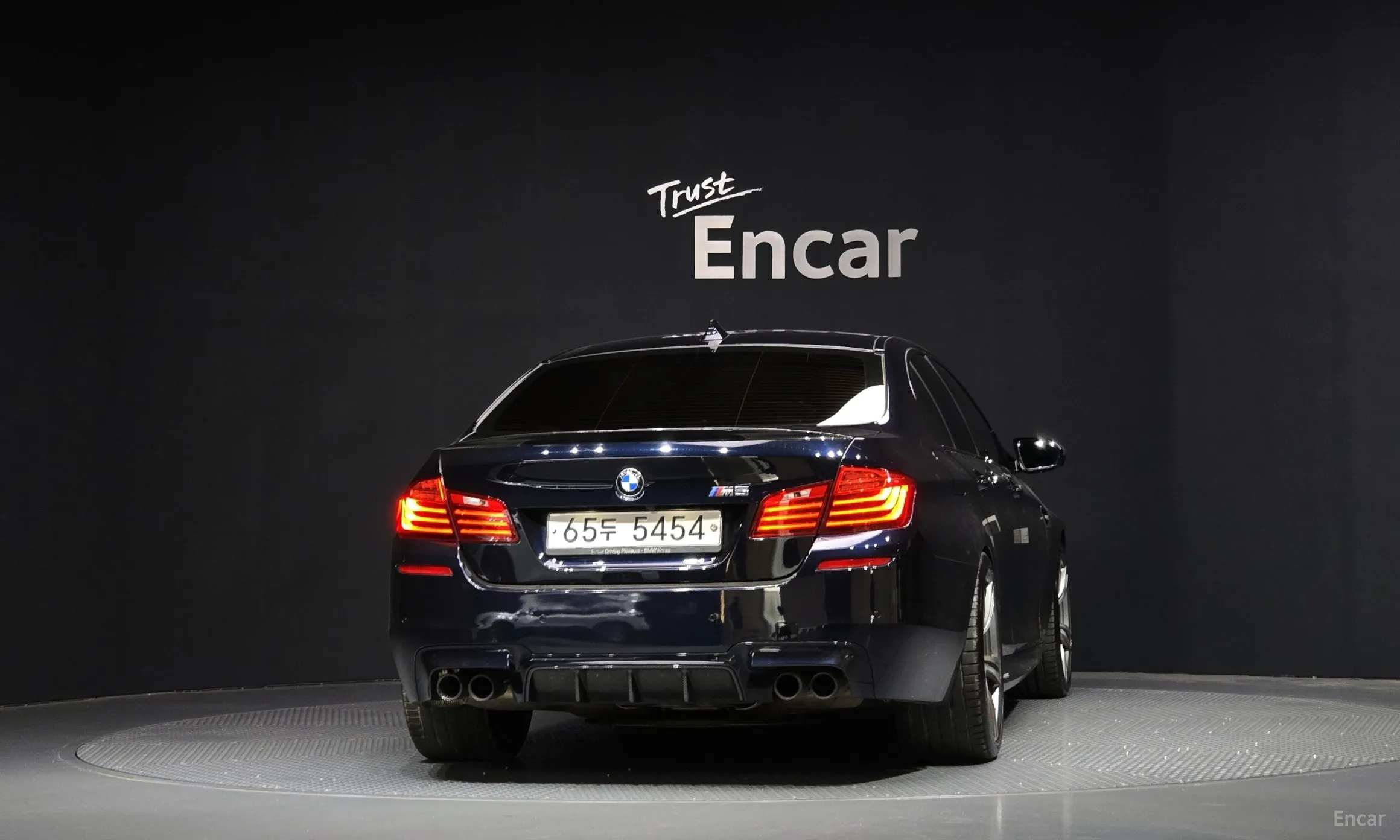 BMW M5 (F10) превью 3