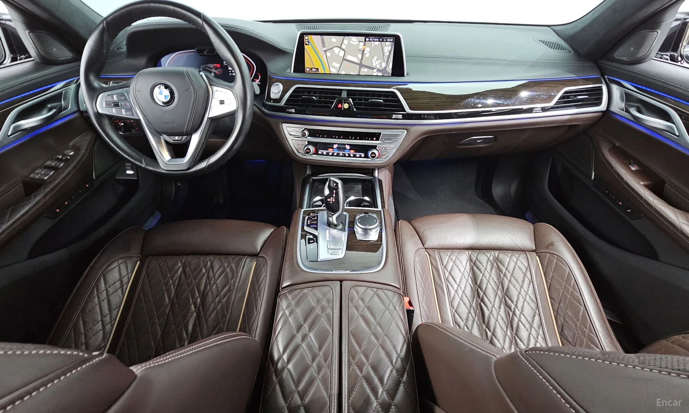 BMW 7 Series (G11) превью 4
