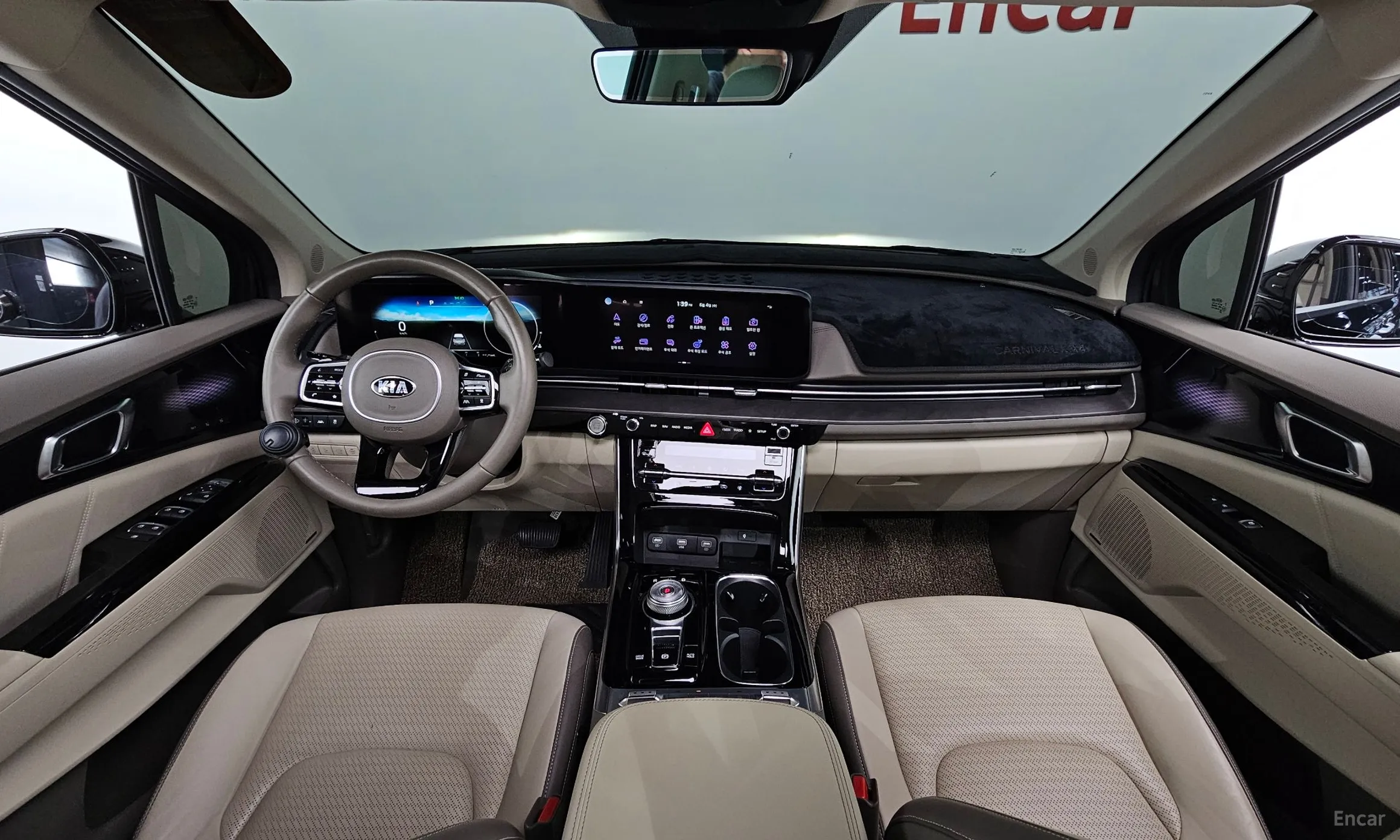 Kia Carnival Gen 4 превью 4
