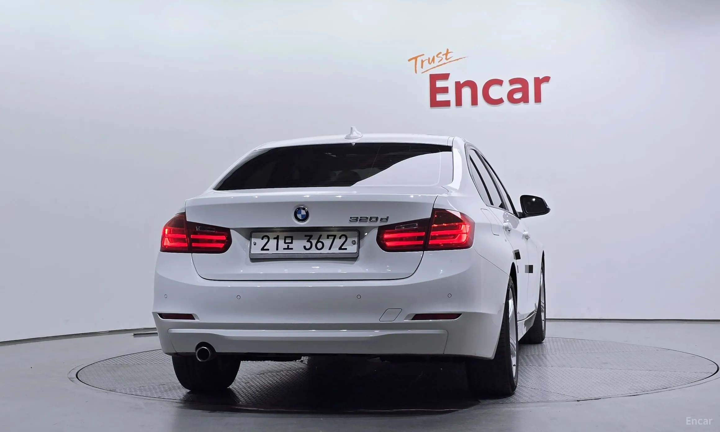 BMW 3 Series (F30) превью 3