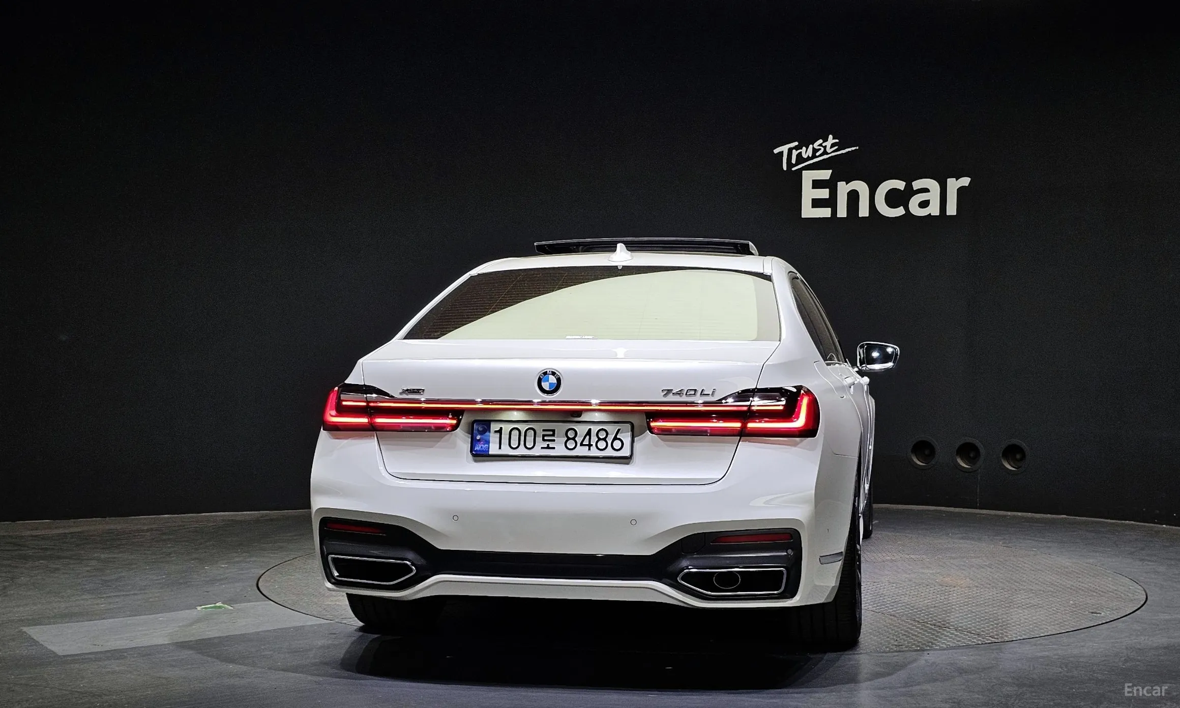 BMW 7 Series (G11) превью 3